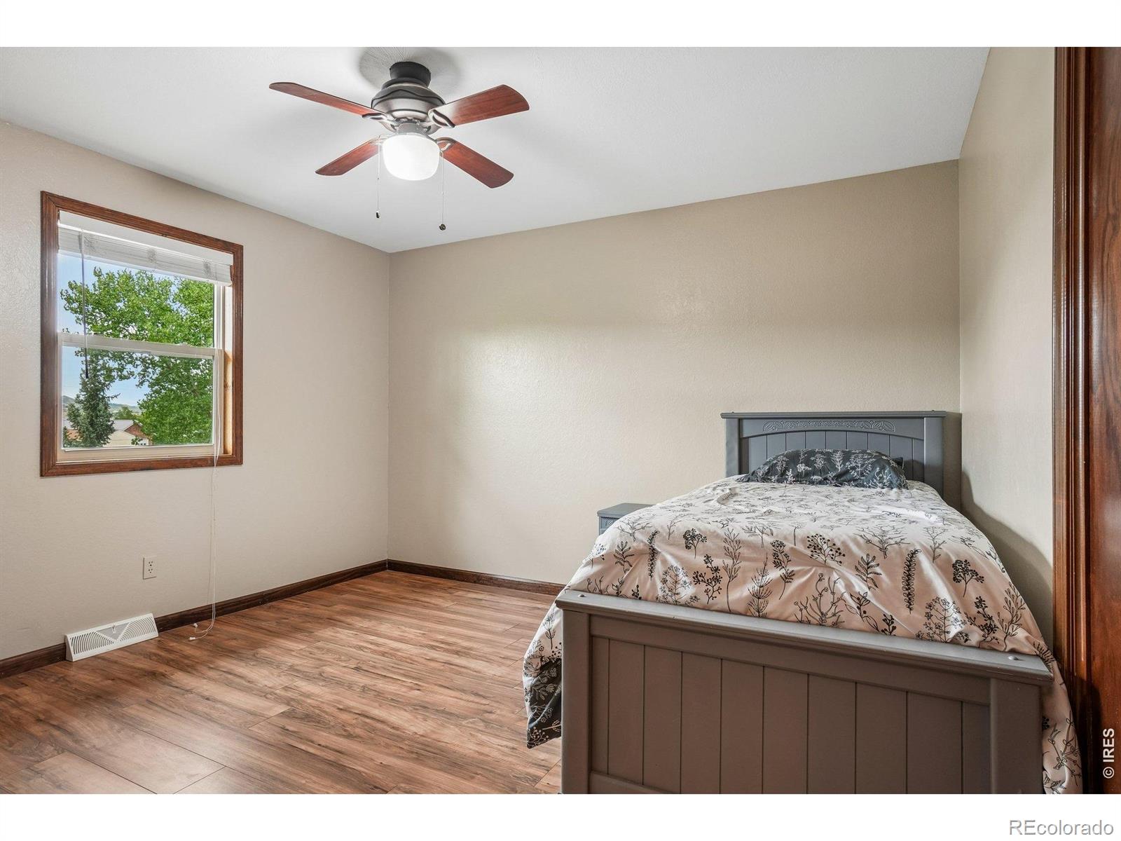 MLS Image #19 for 4901  beverly drive,berthoud, Colorado