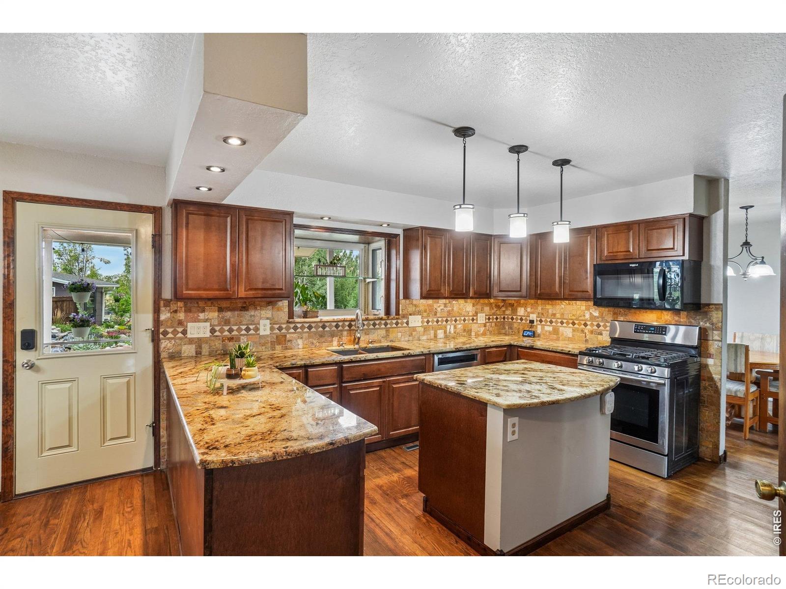 MLS Image #3 for 4901  beverly drive,berthoud, Colorado