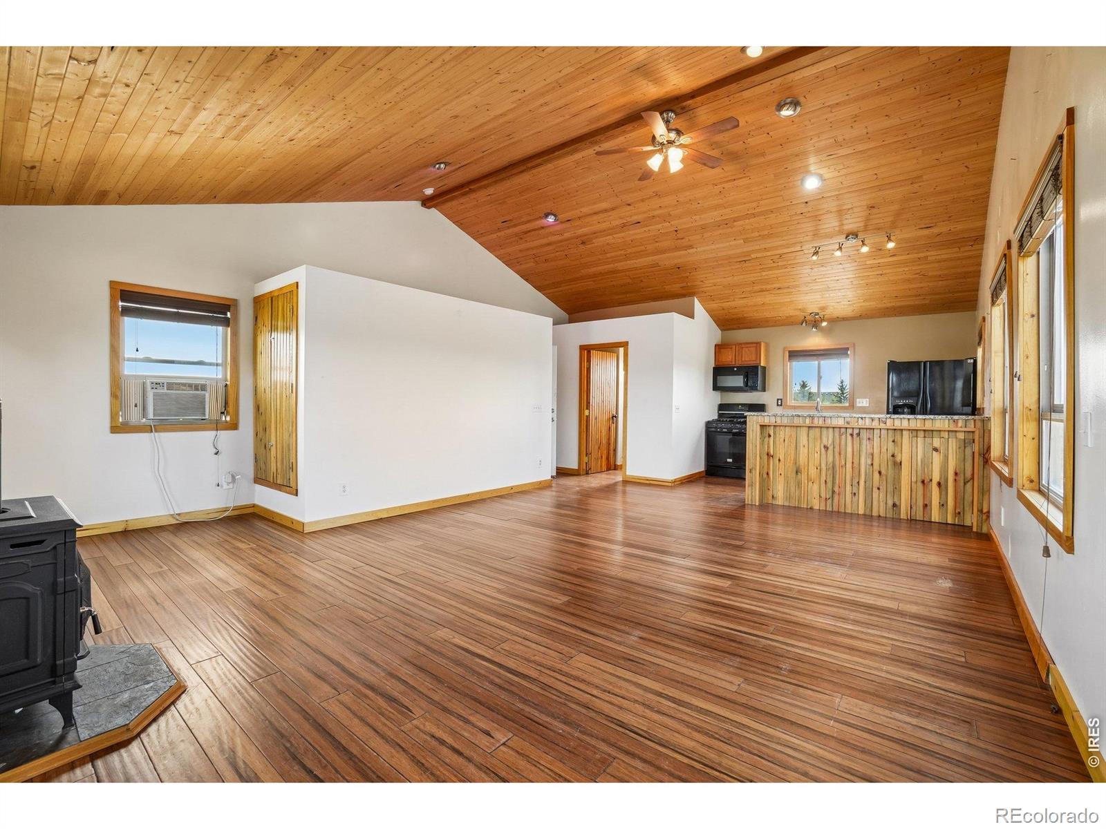 MLS Image #34 for 4901  beverly drive,berthoud, Colorado