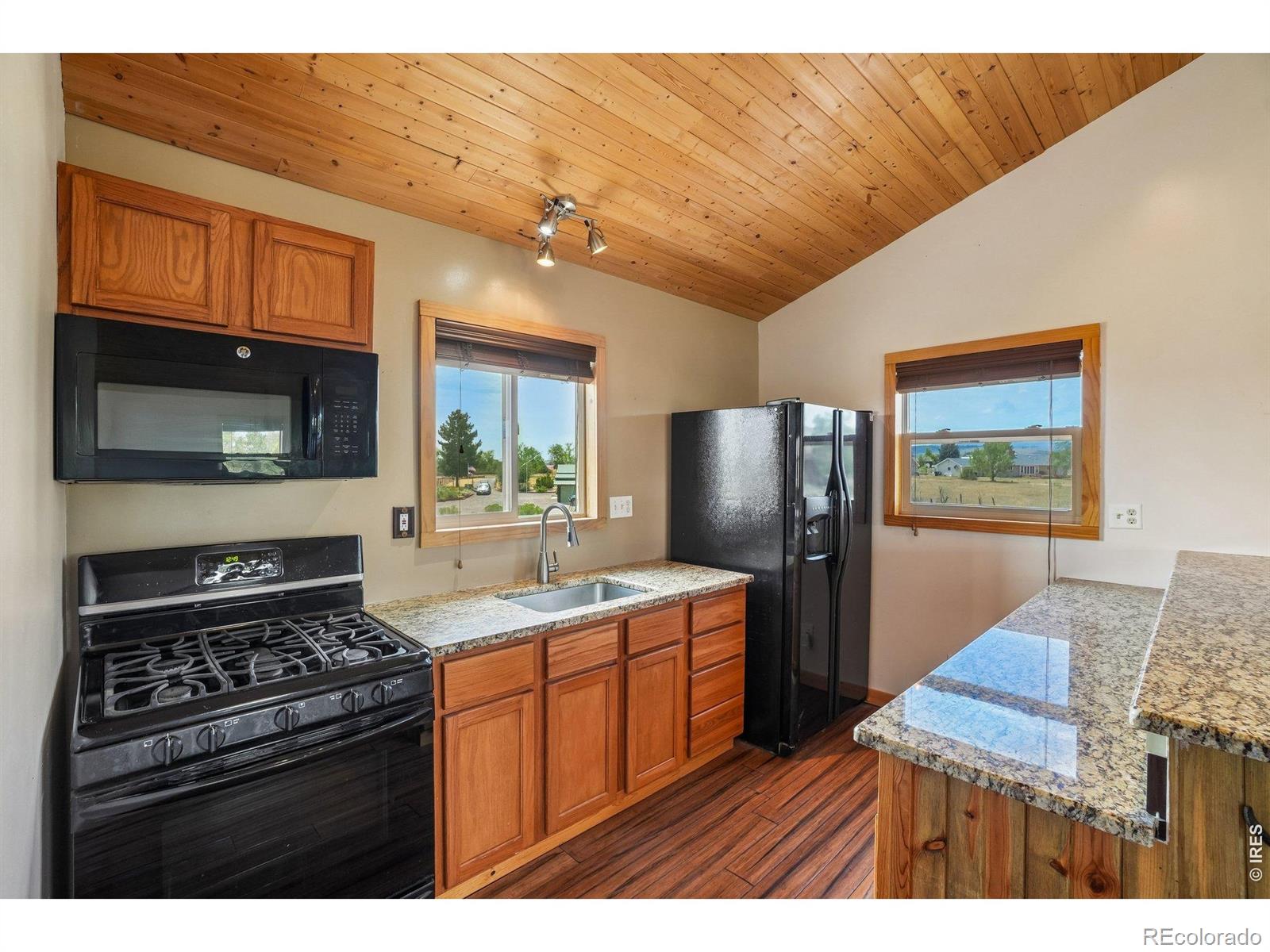 MLS Image #36 for 4901  beverly drive,berthoud, Colorado