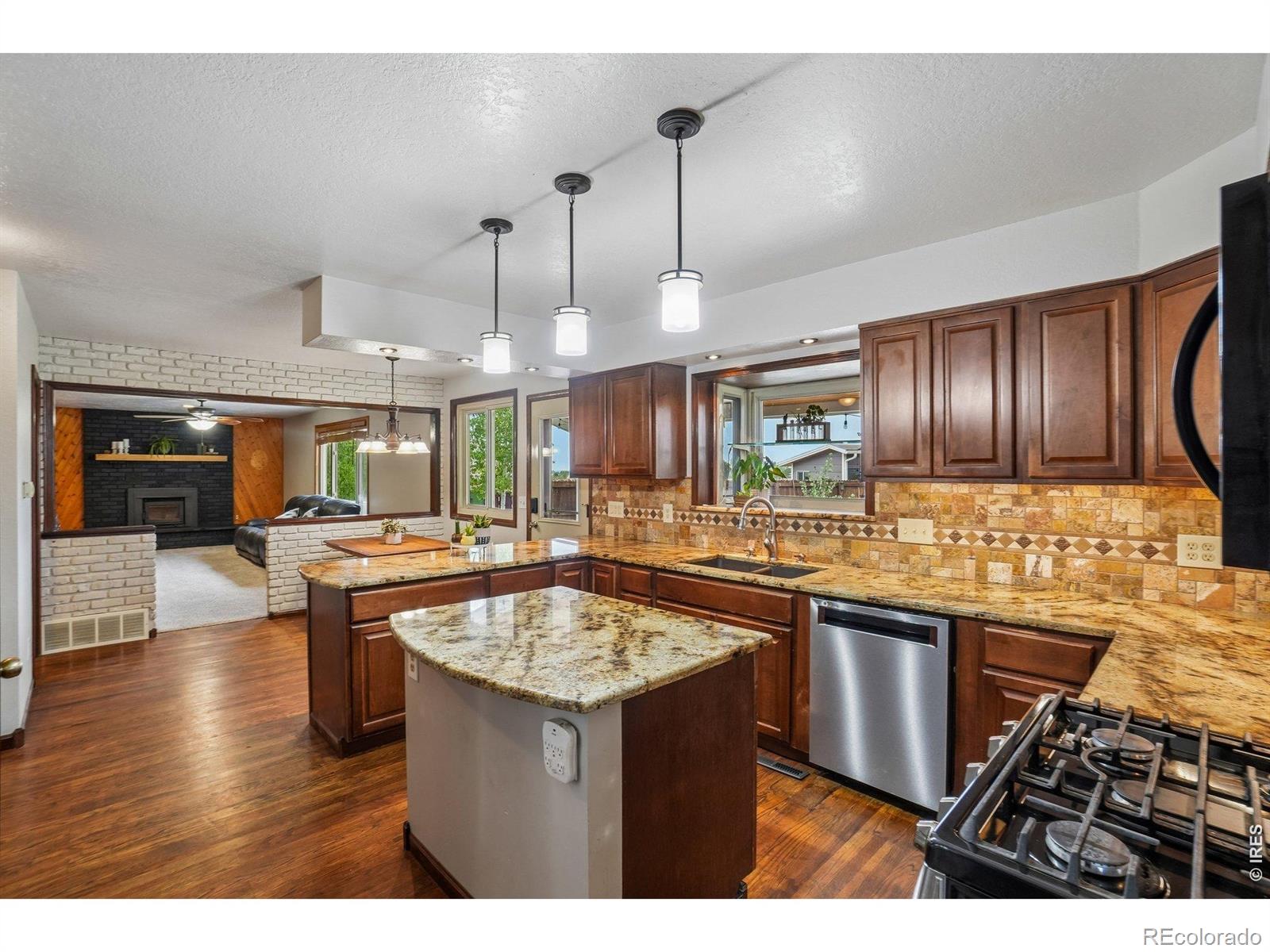 MLS Image #6 for 4901  beverly drive,berthoud, Colorado