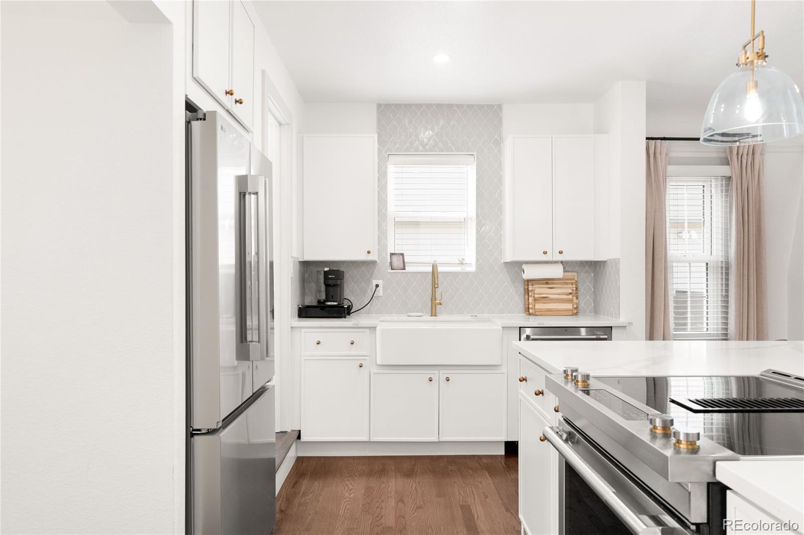 MLS Image #11 for 2068  jasmine street,denver, Colorado