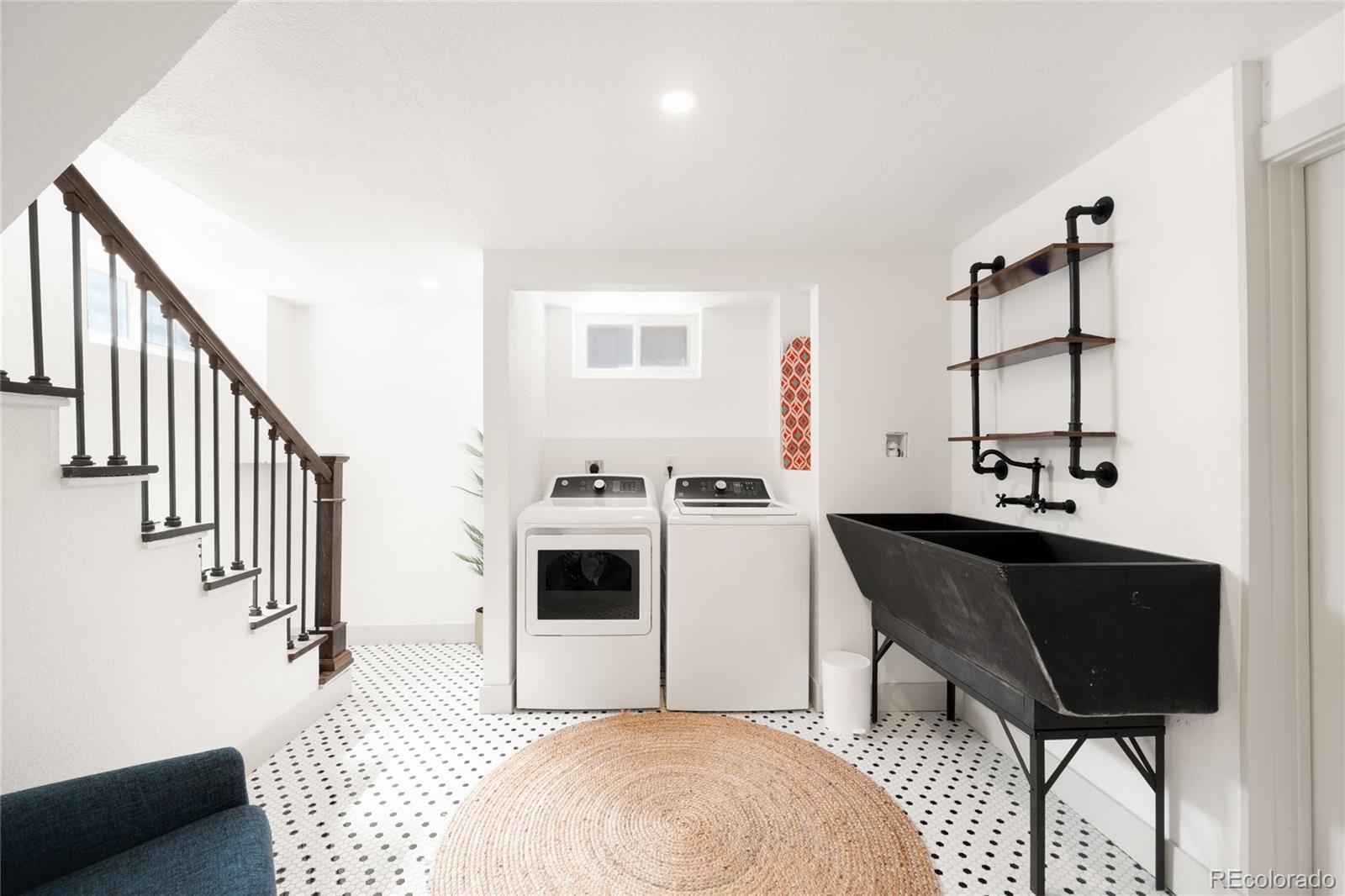 MLS Image #28 for 2068  jasmine street,denver, Colorado