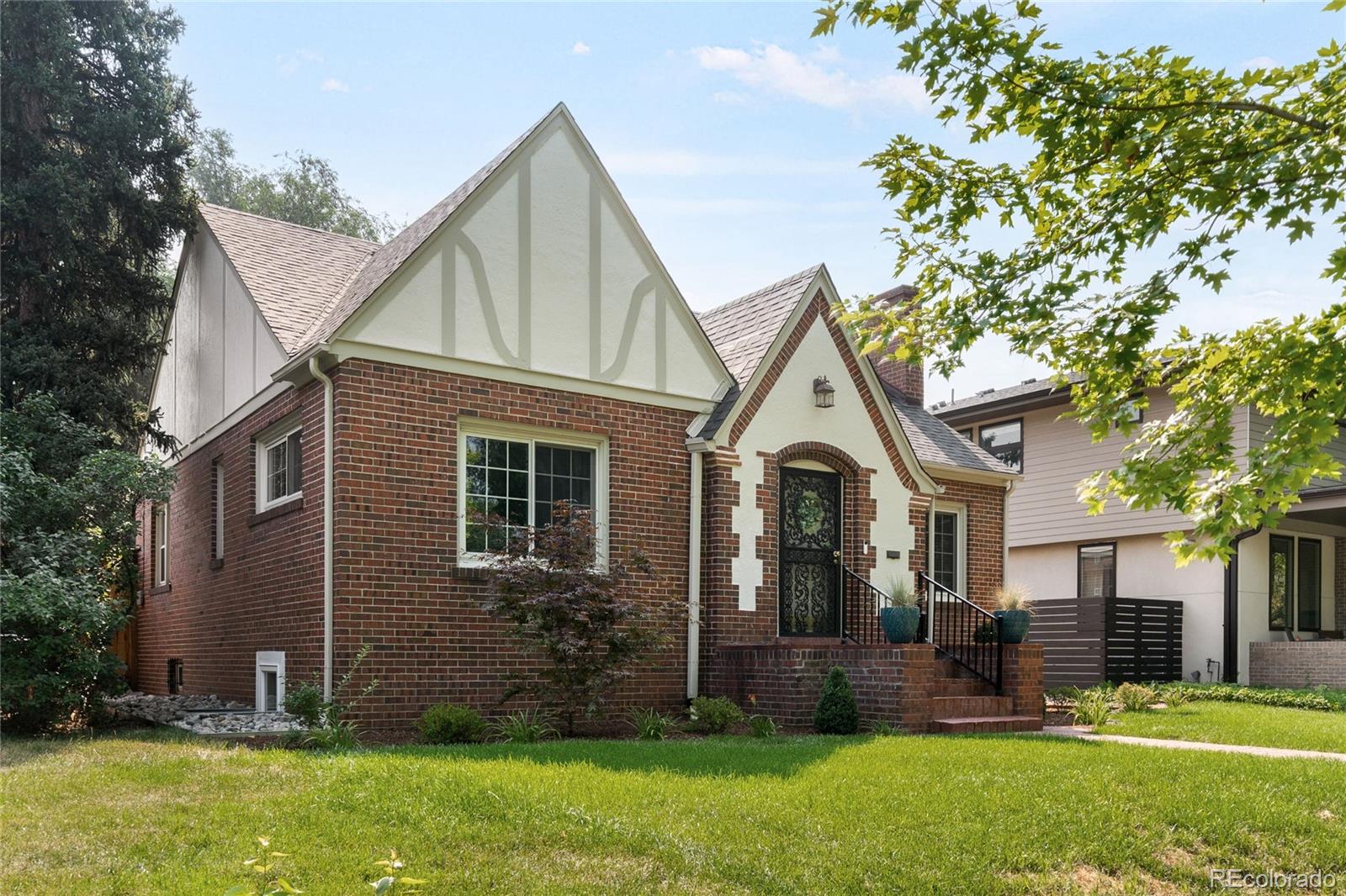 MLS Image #4 for 2068  jasmine street,denver, Colorado