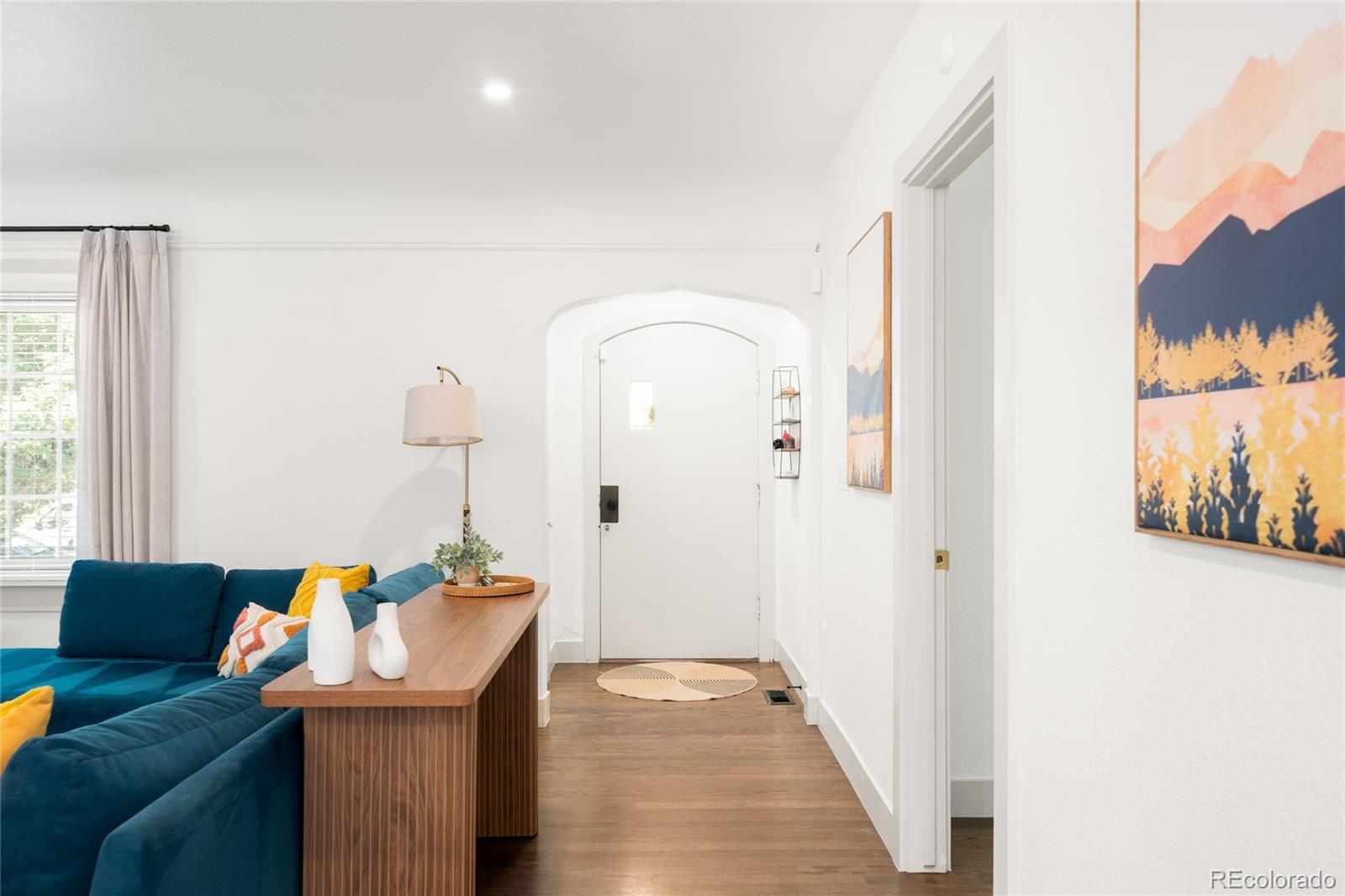MLS Image #5 for 2068  jasmine street,denver, Colorado