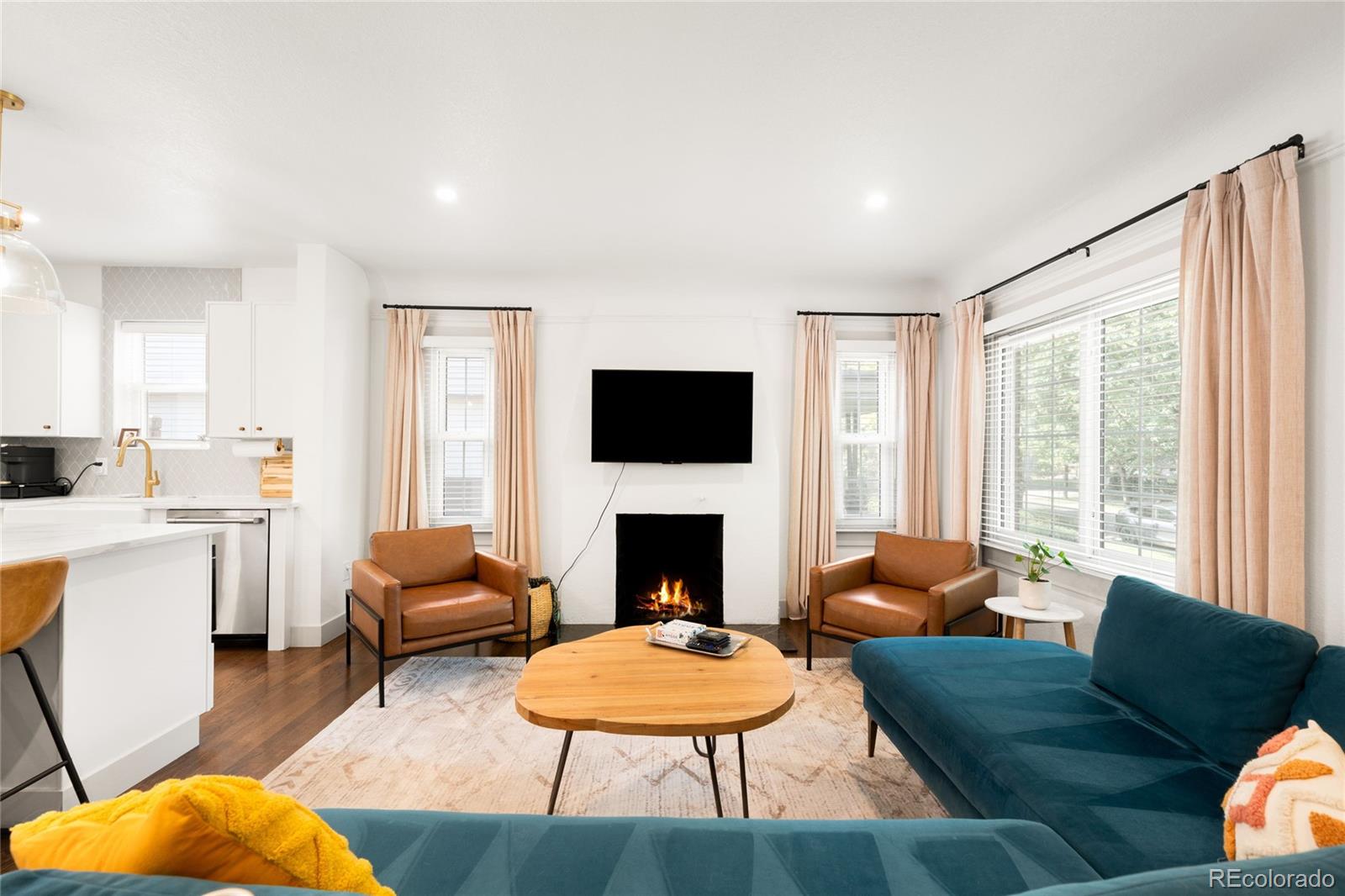 MLS Image #6 for 2068  jasmine street,denver, Colorado