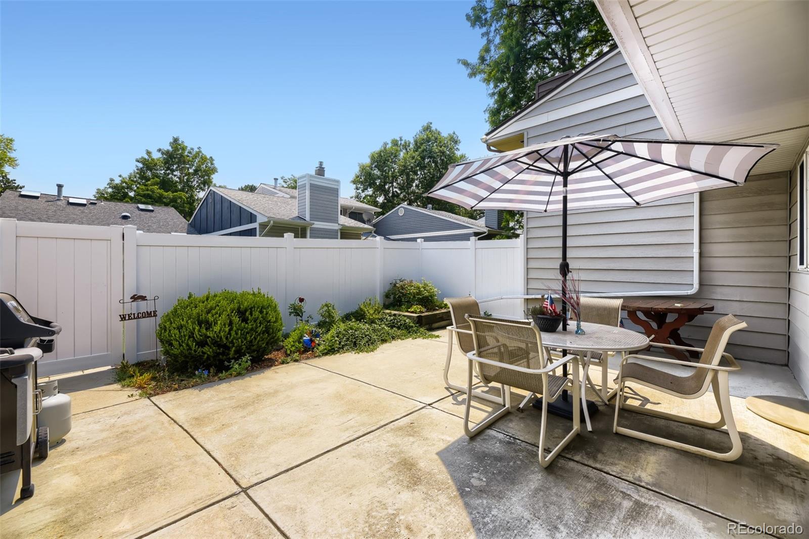 MLS Image #24 for 7496 w cedar circle,lakewood, Colorado