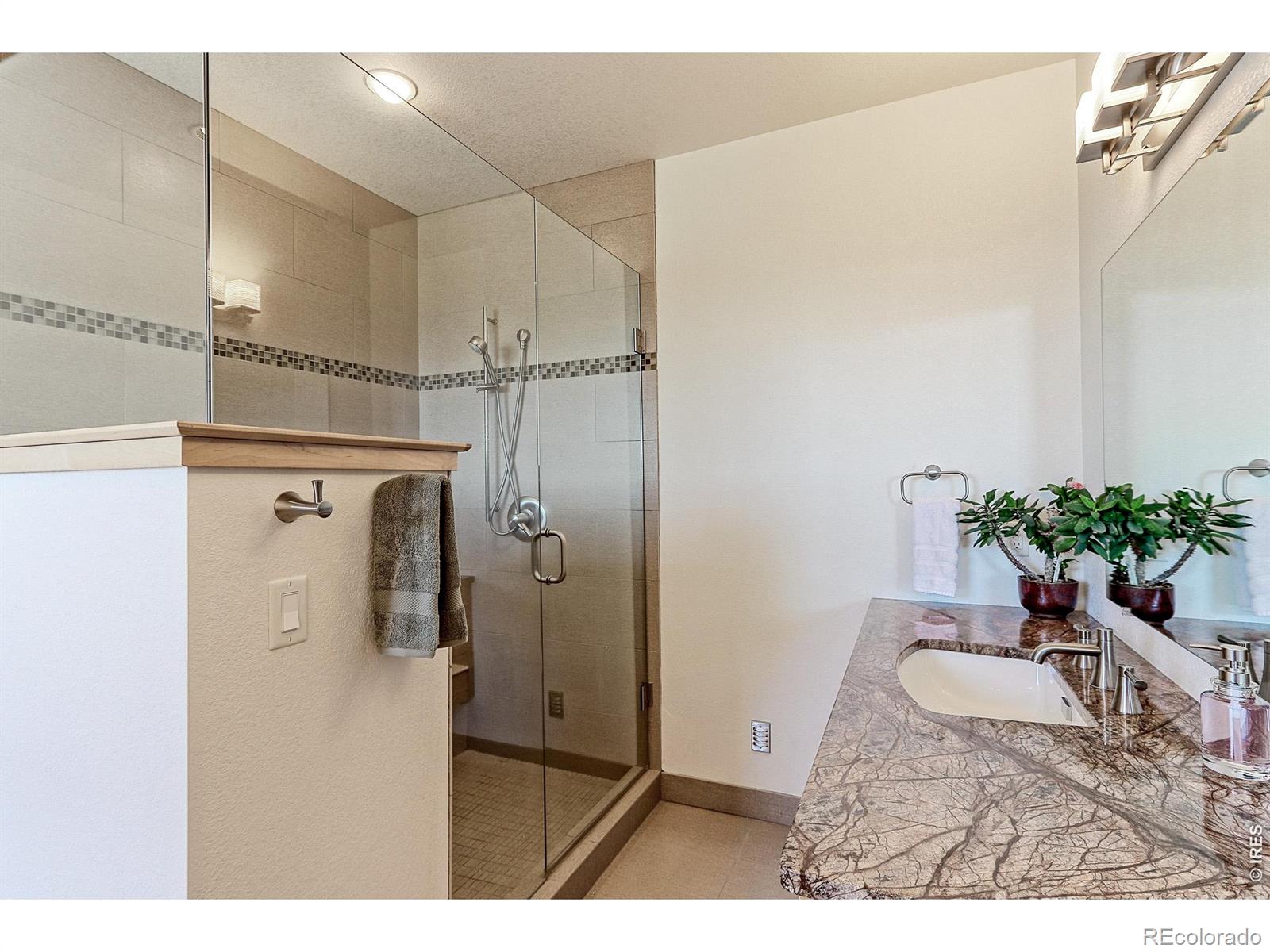 MLS Image #21 for 115 s county road 23 ,berthoud, Colorado