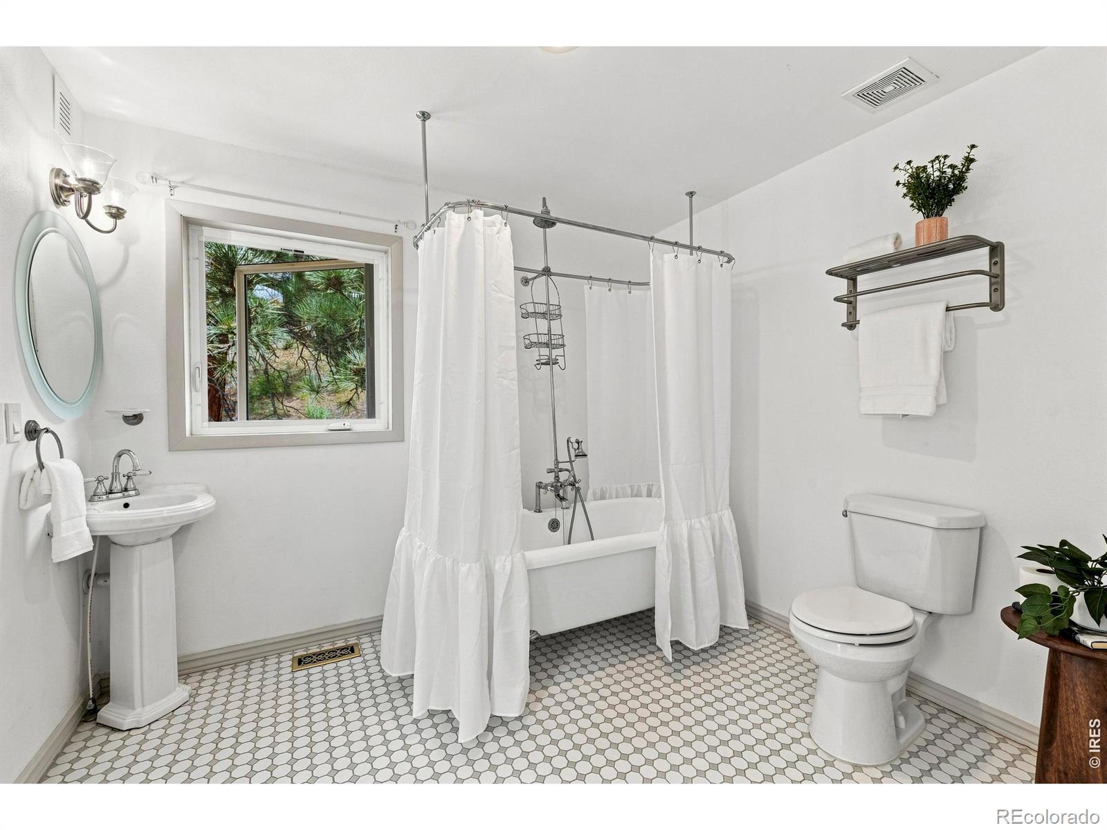 MLS Image #31 for 1031 w us highway 34 ,loveland, Colorado