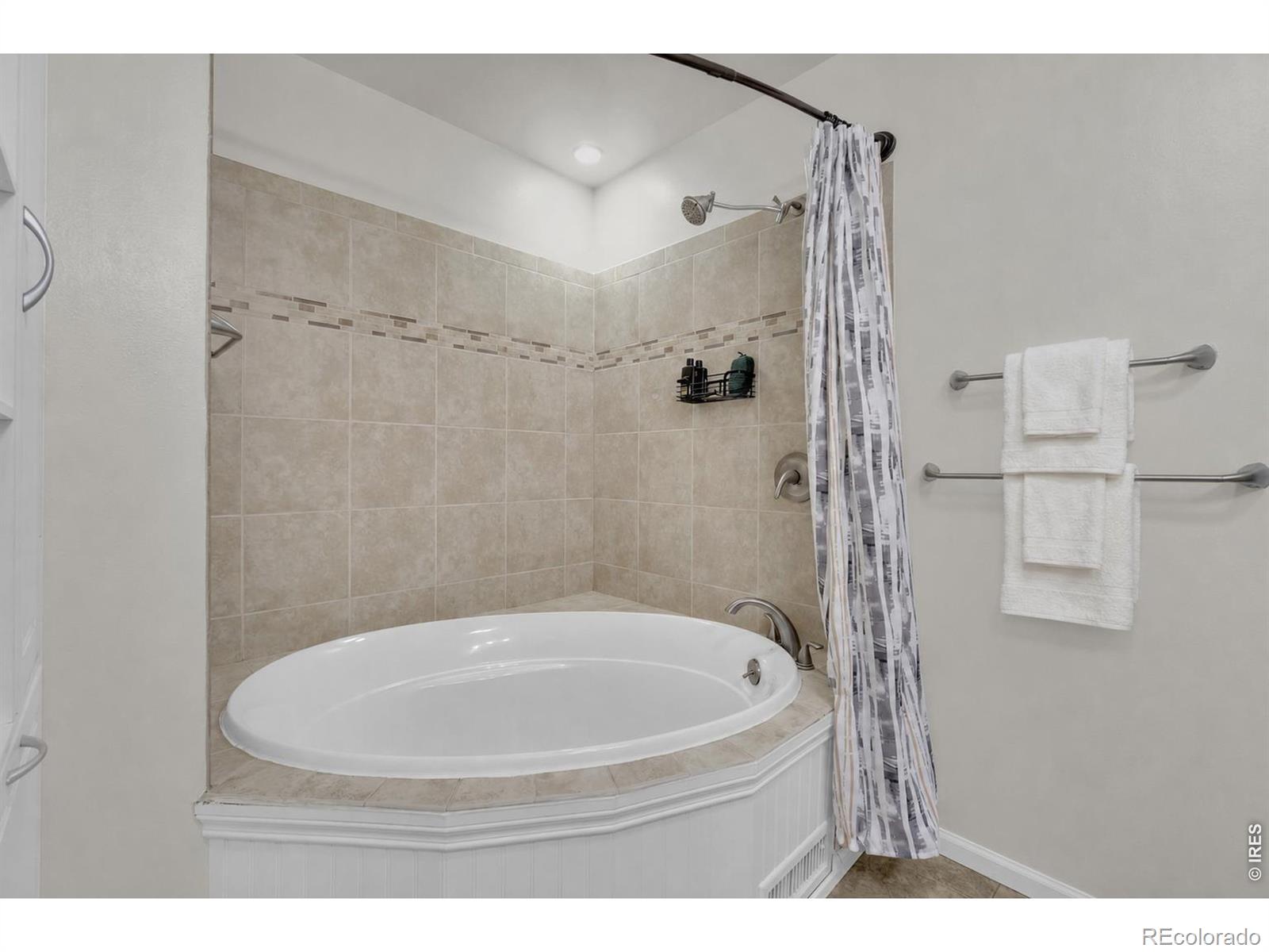 MLS Image #20 for 8923 w warren drive,lakewood, Colorado