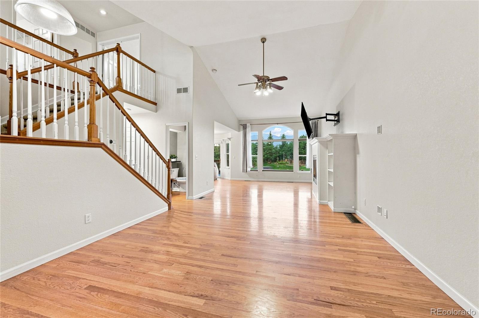 MLS Image #4 for 5910  dunraven way,golden, Colorado
