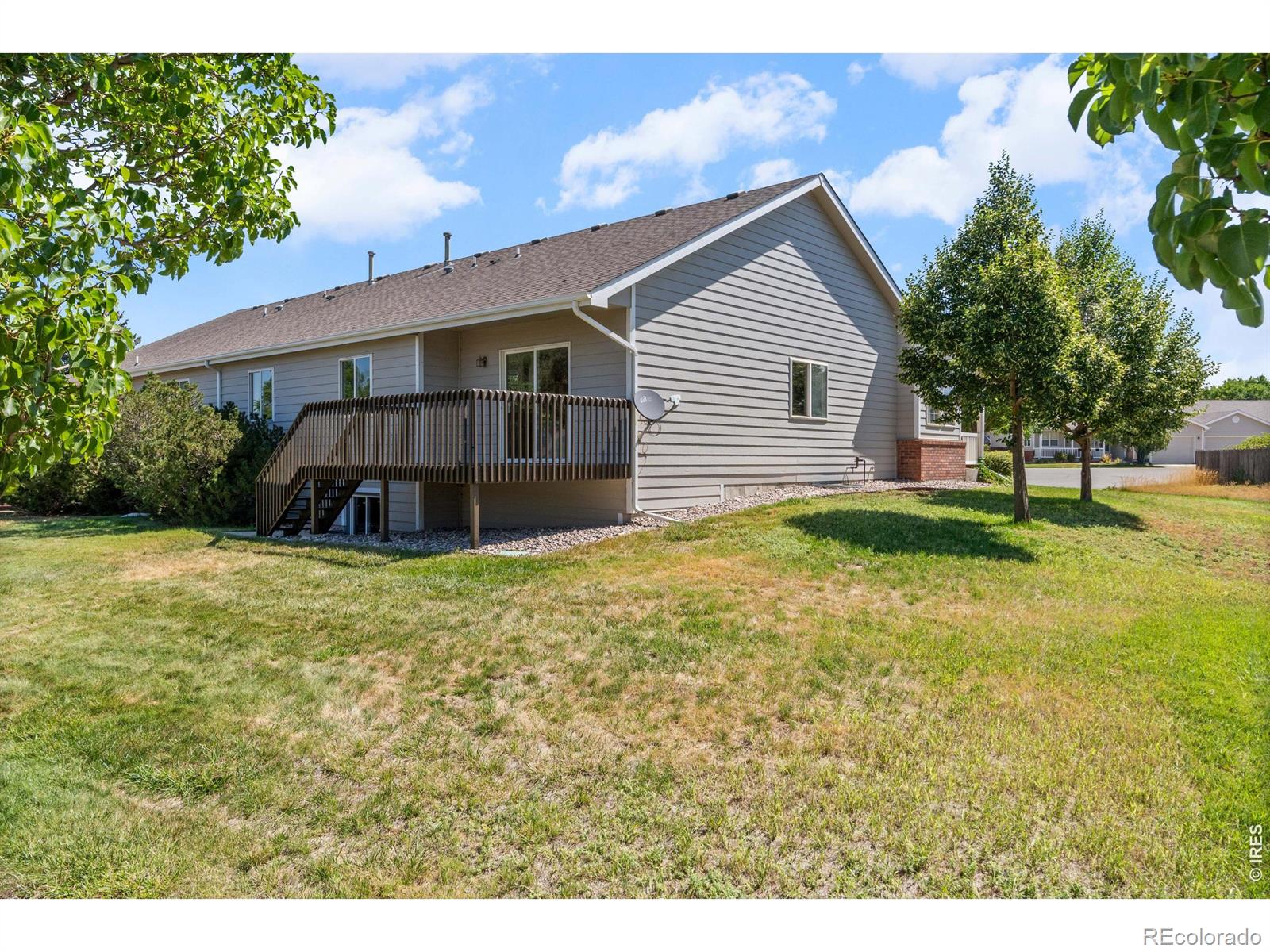 MLS Image #26 for 220  manor court,windsor, Colorado