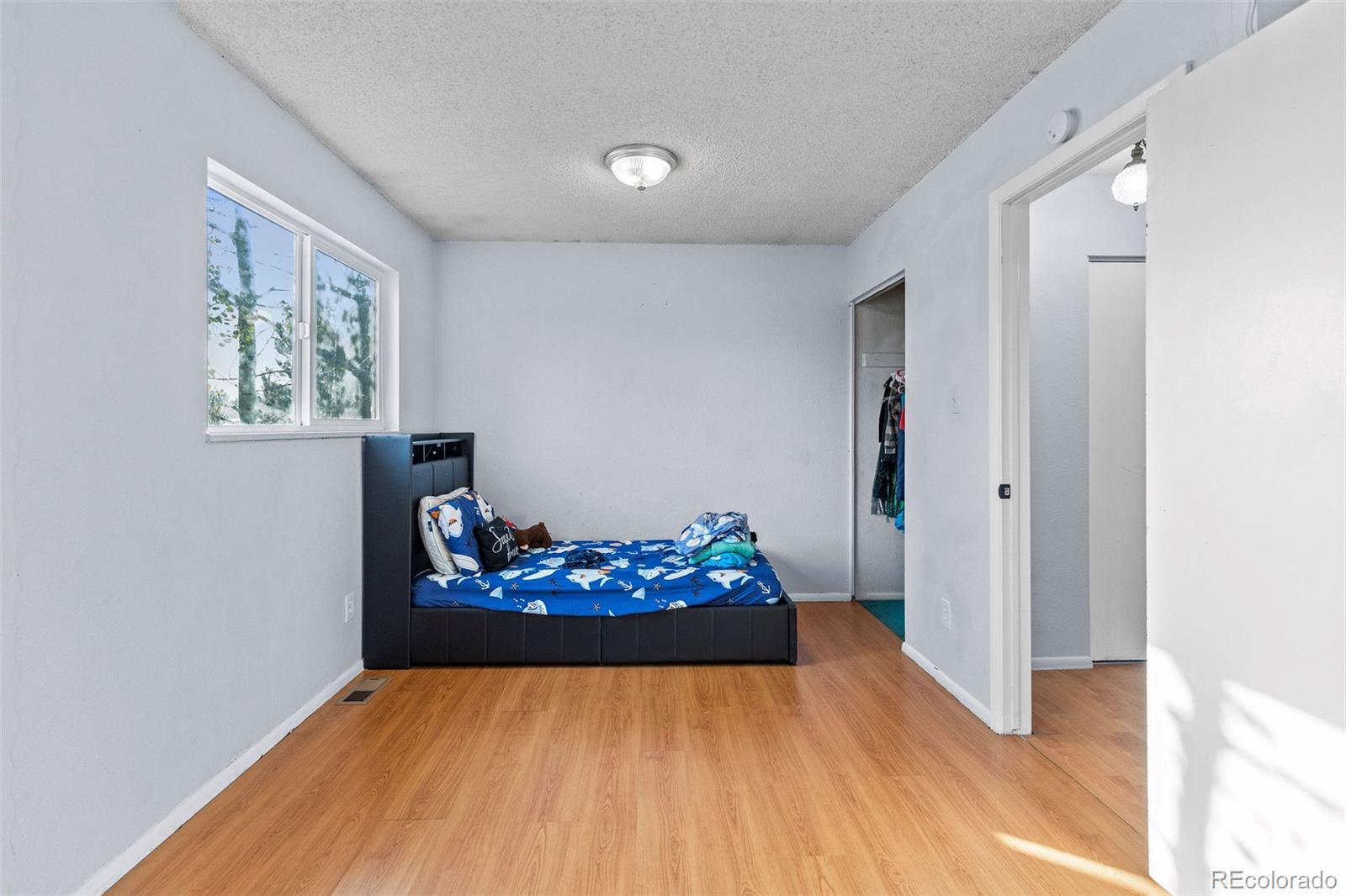 MLS Image #11 for 4963  billings street,denver, Colorado