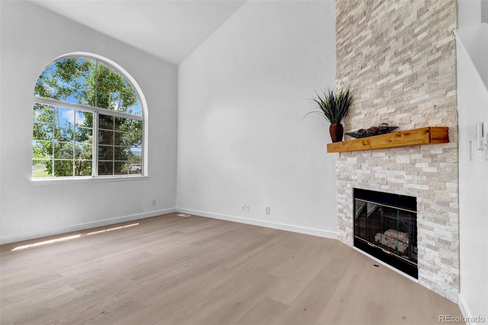 MLS Image #3 for 5996 s jellison street c,littleton, Colorado