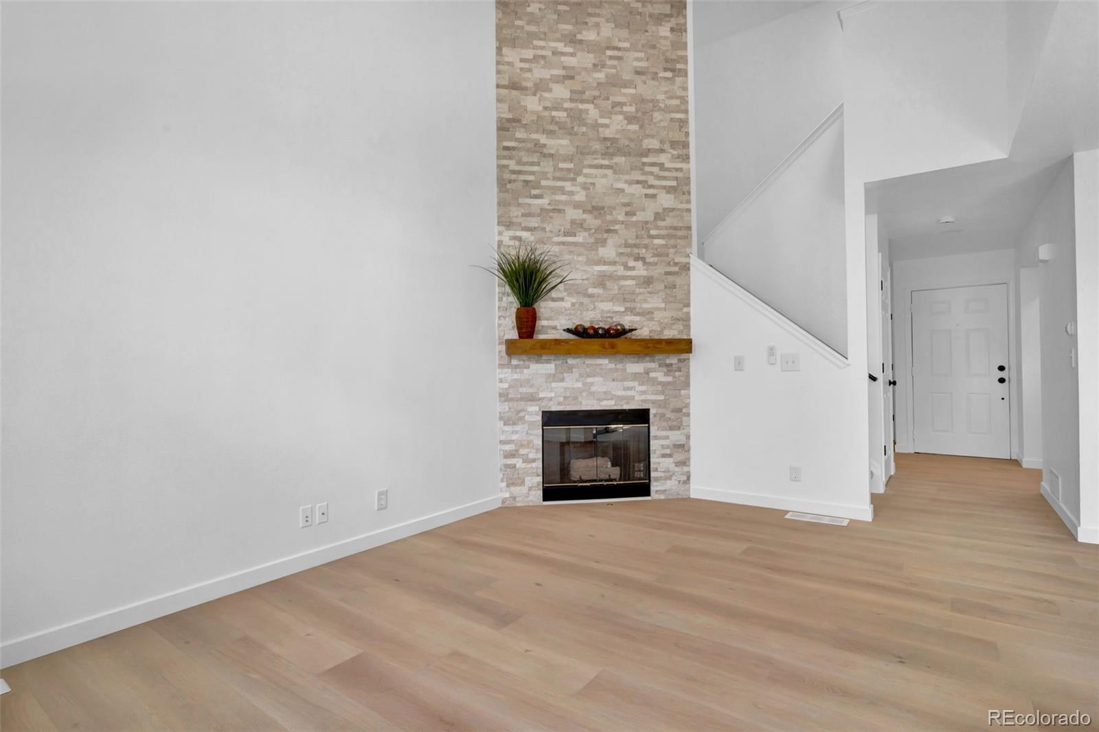 MLS Image #4 for 5996 s jellison street c,littleton, Colorado