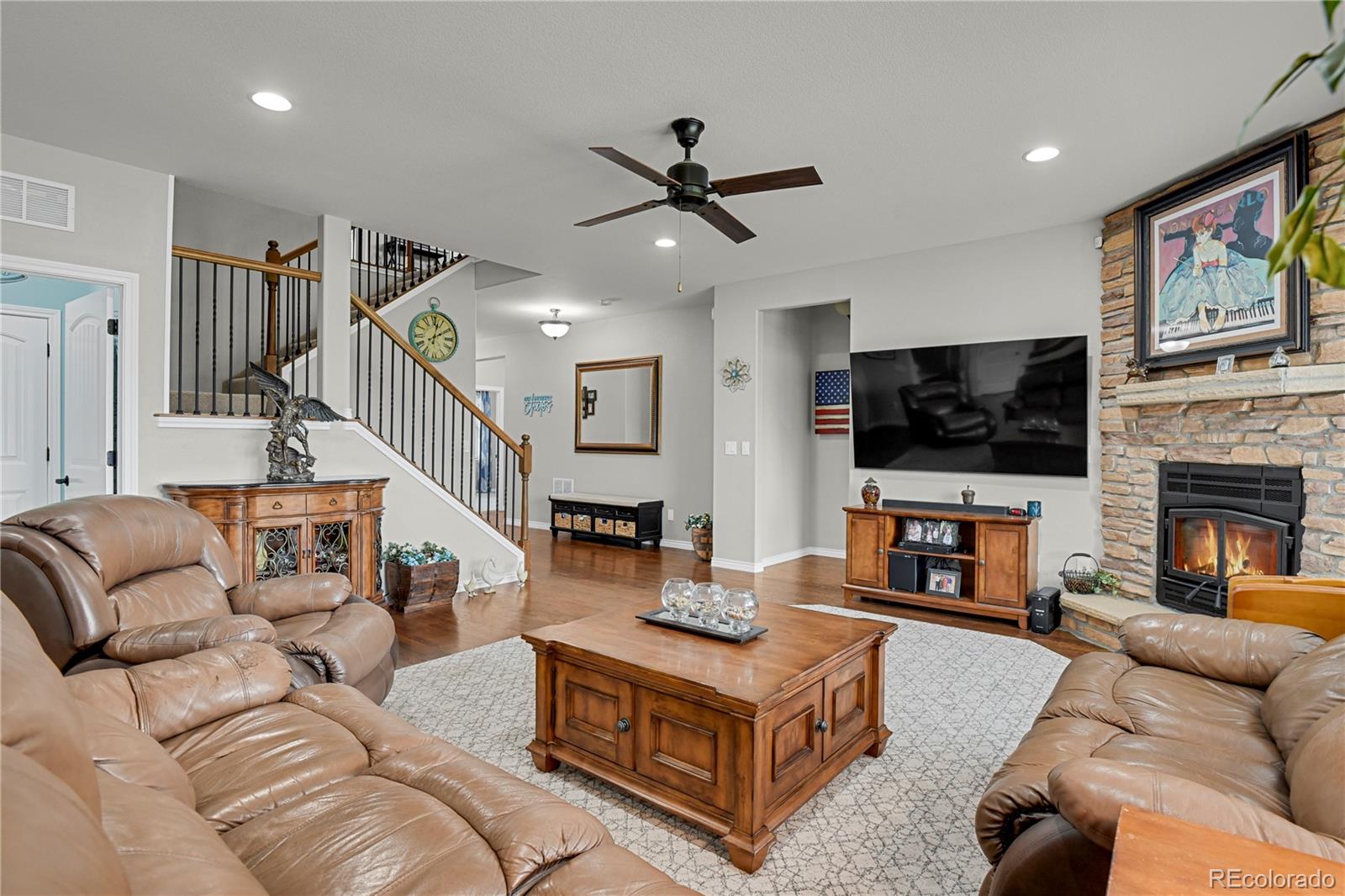 MLS Image #5 for 7158  spring linden court,colorado springs, Colorado