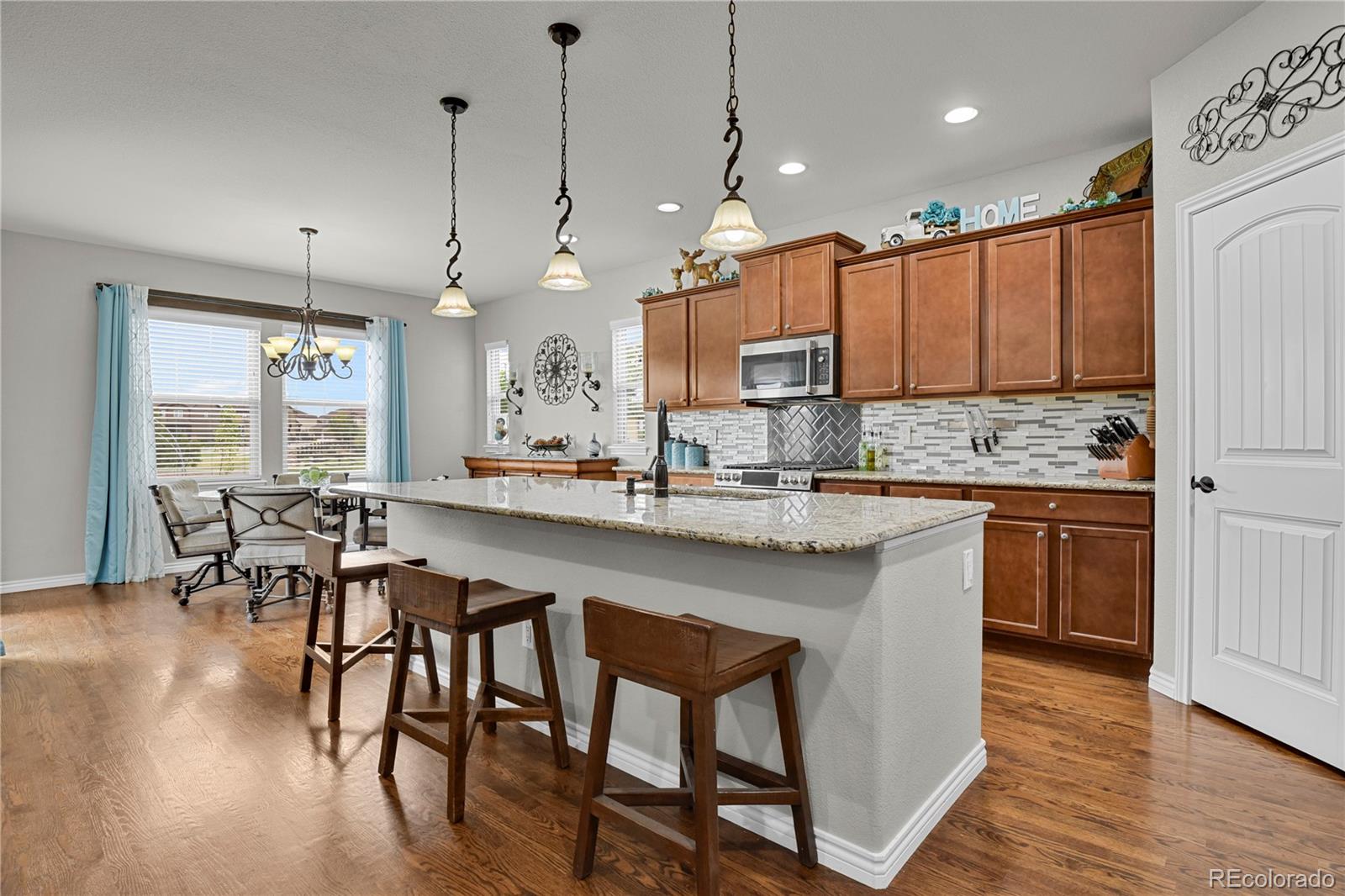 MLS Image #6 for 7158  spring linden court,colorado springs, Colorado