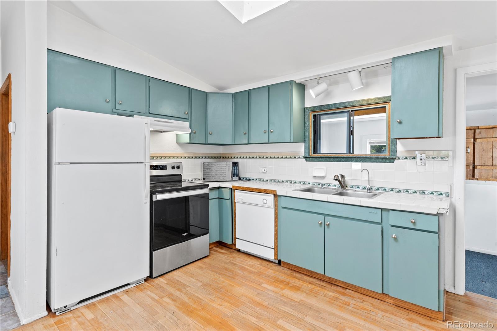 MLS Image #19 for 194  fiddlers green place,black hawk, Colorado