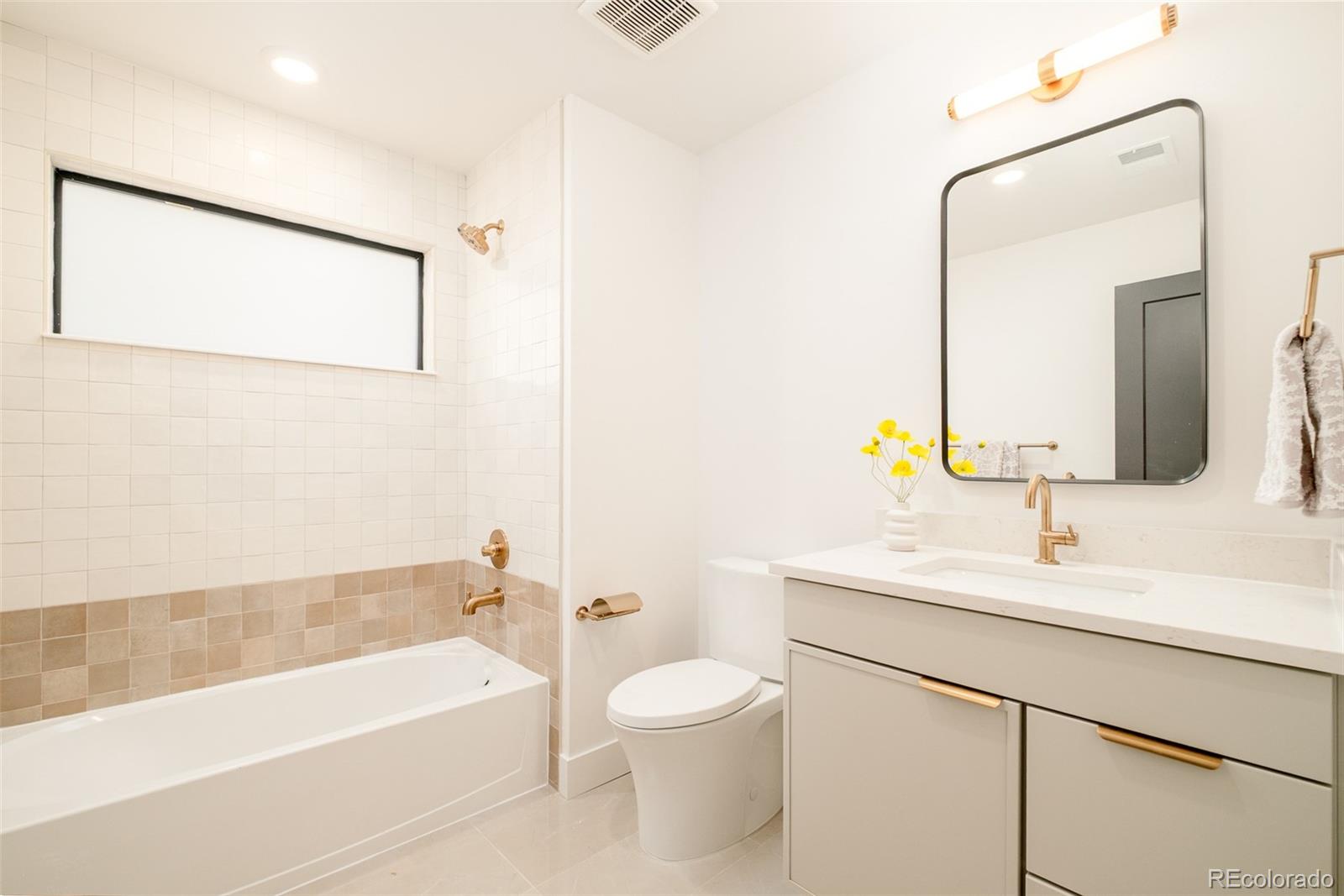 MLS Image #23 for 2417 s lafayette street,denver, Colorado