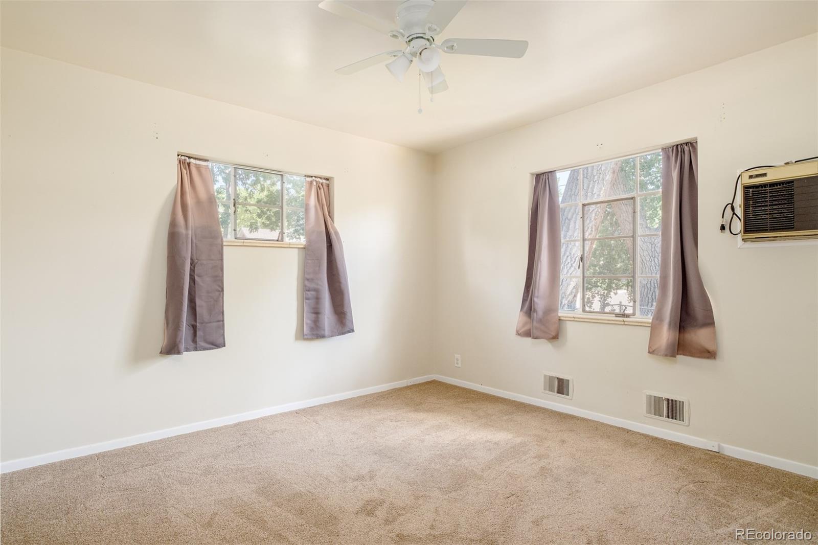 MLS Image #11 for 2500 s adams street,denver, Colorado