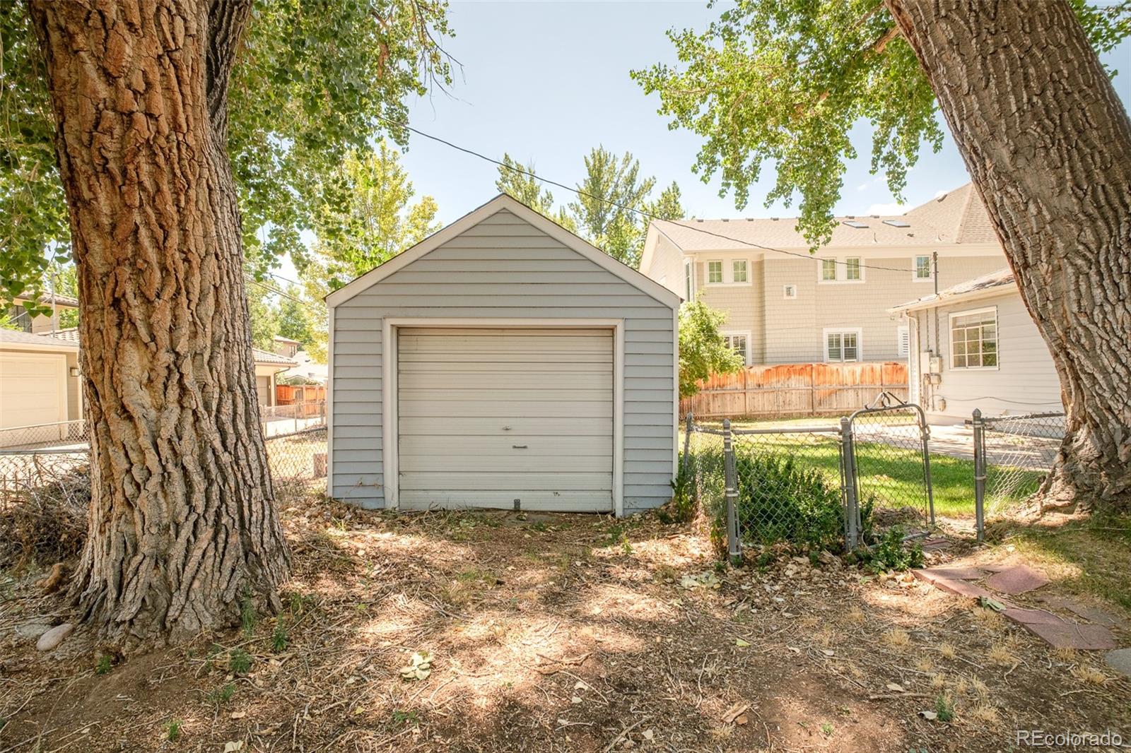 MLS Image #13 for 2500 s adams street,denver, Colorado