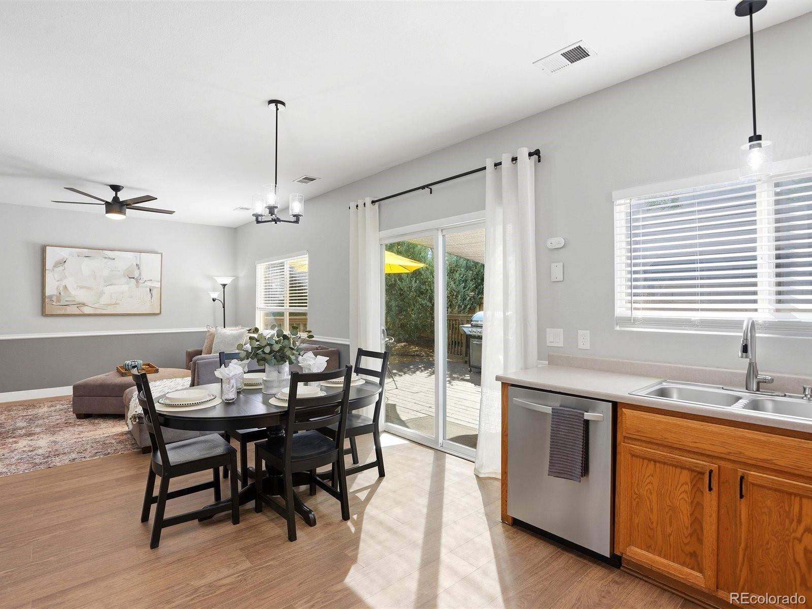 MLS Image #15 for 339  ivory circle,aurora, Colorado