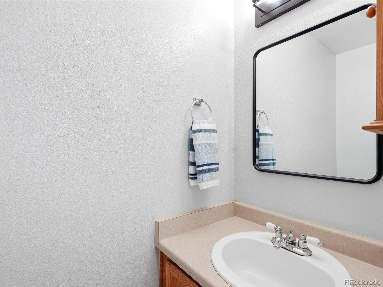 MLS Image #21 for 339  ivory circle,aurora, Colorado