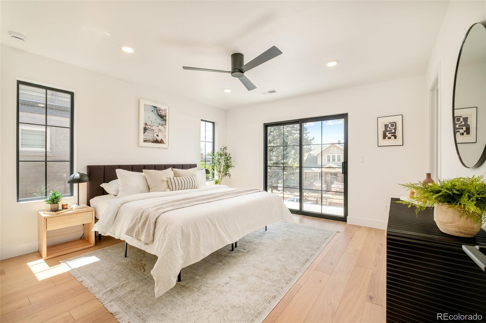 MLS Image #19 for 2411 s lafayette street,denver, Colorado