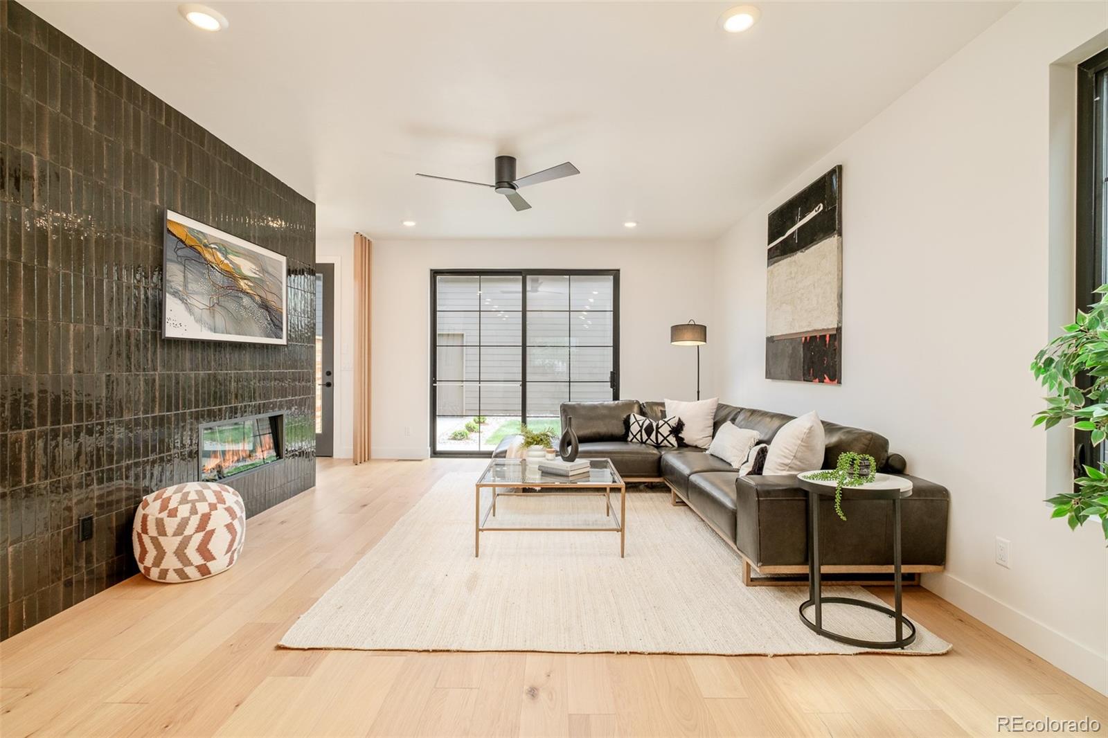 MLS Image #6 for 2411 s lafayette street,denver, Colorado