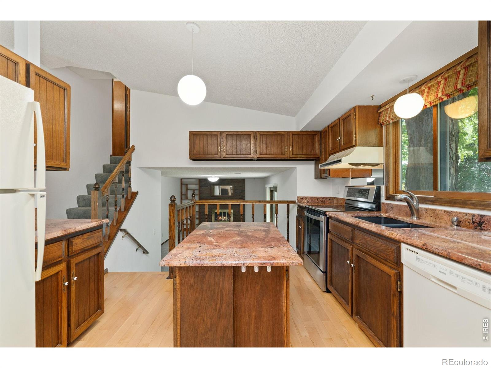 MLS Image #13 for 1319  centennial road,fort collins, Colorado