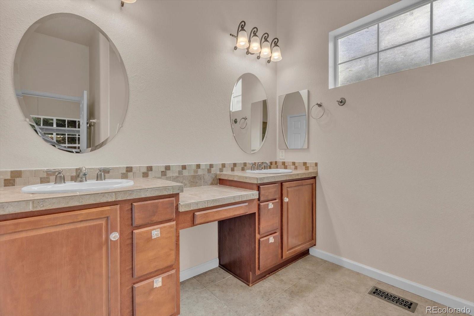 MLS Image #18 for 4050  centennial drive,broomfield, Colorado
