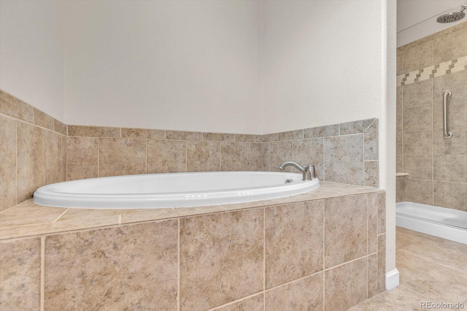 MLS Image #19 for 4050  centennial drive,broomfield, Colorado