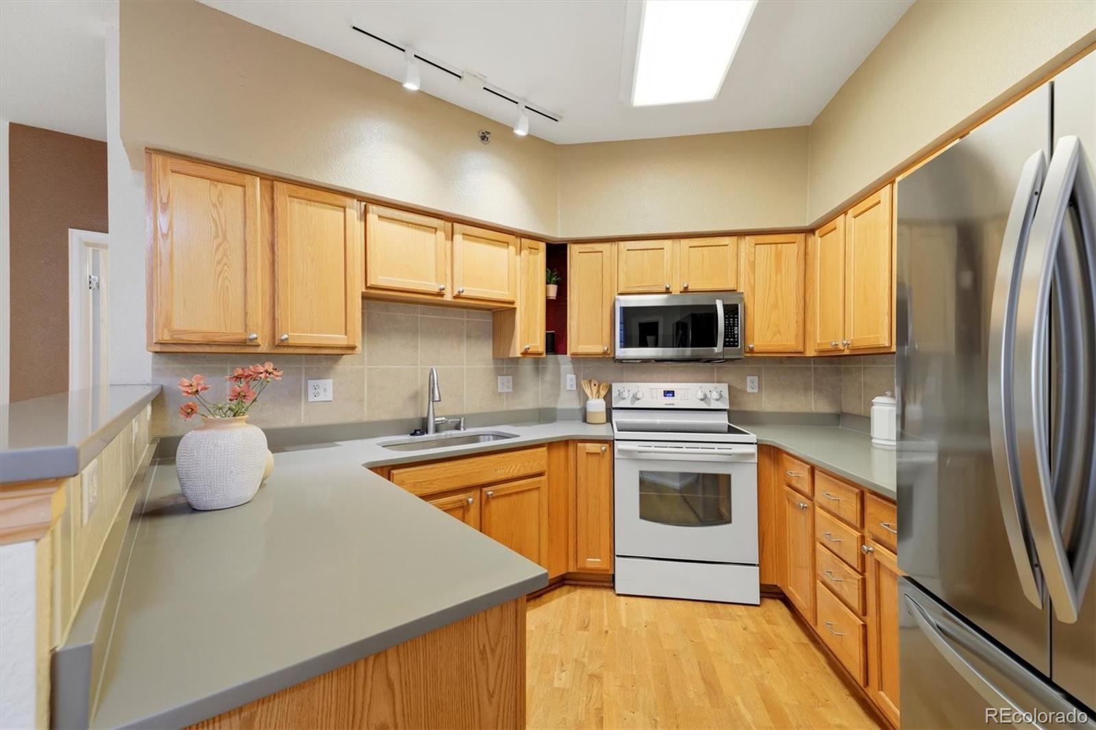 MLS Image #6 for 2896 w riverwalk circle,littleton, Colorado