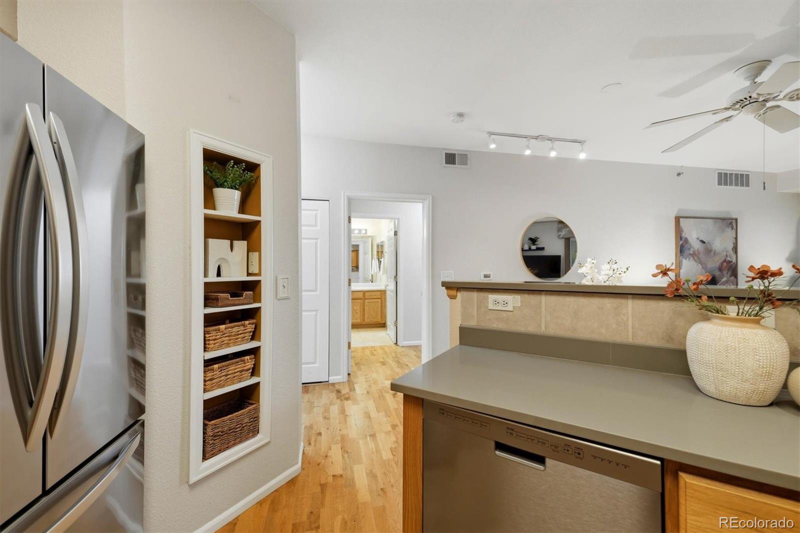 MLS Image #9 for 2896 w riverwalk circle,littleton, Colorado