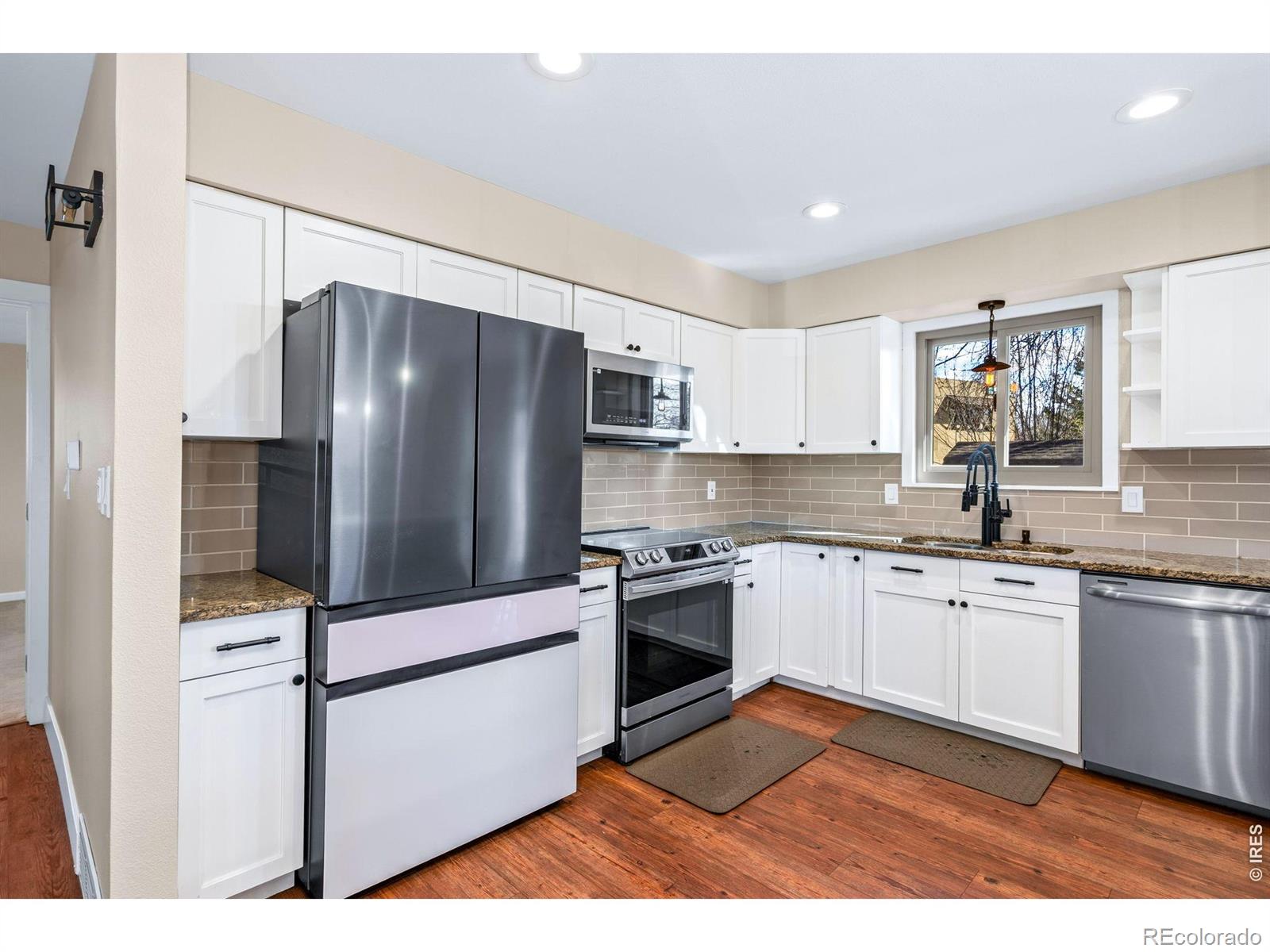 MLS Image #12 for 1028 e lake street,fort collins, Colorado