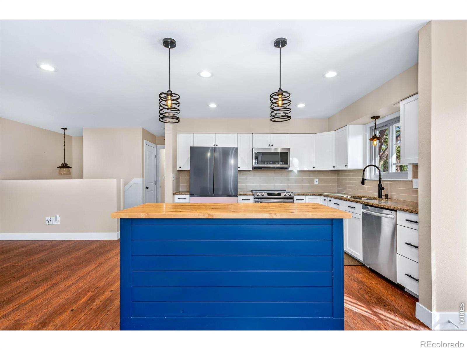 MLS Image #16 for 1028 e lake street,fort collins, Colorado