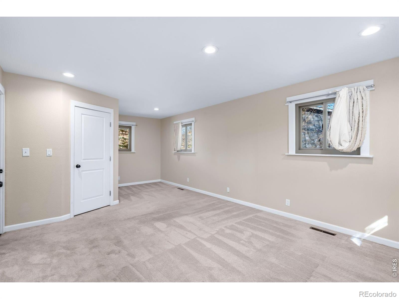 MLS Image #19 for 1028 e lake street,fort collins, Colorado