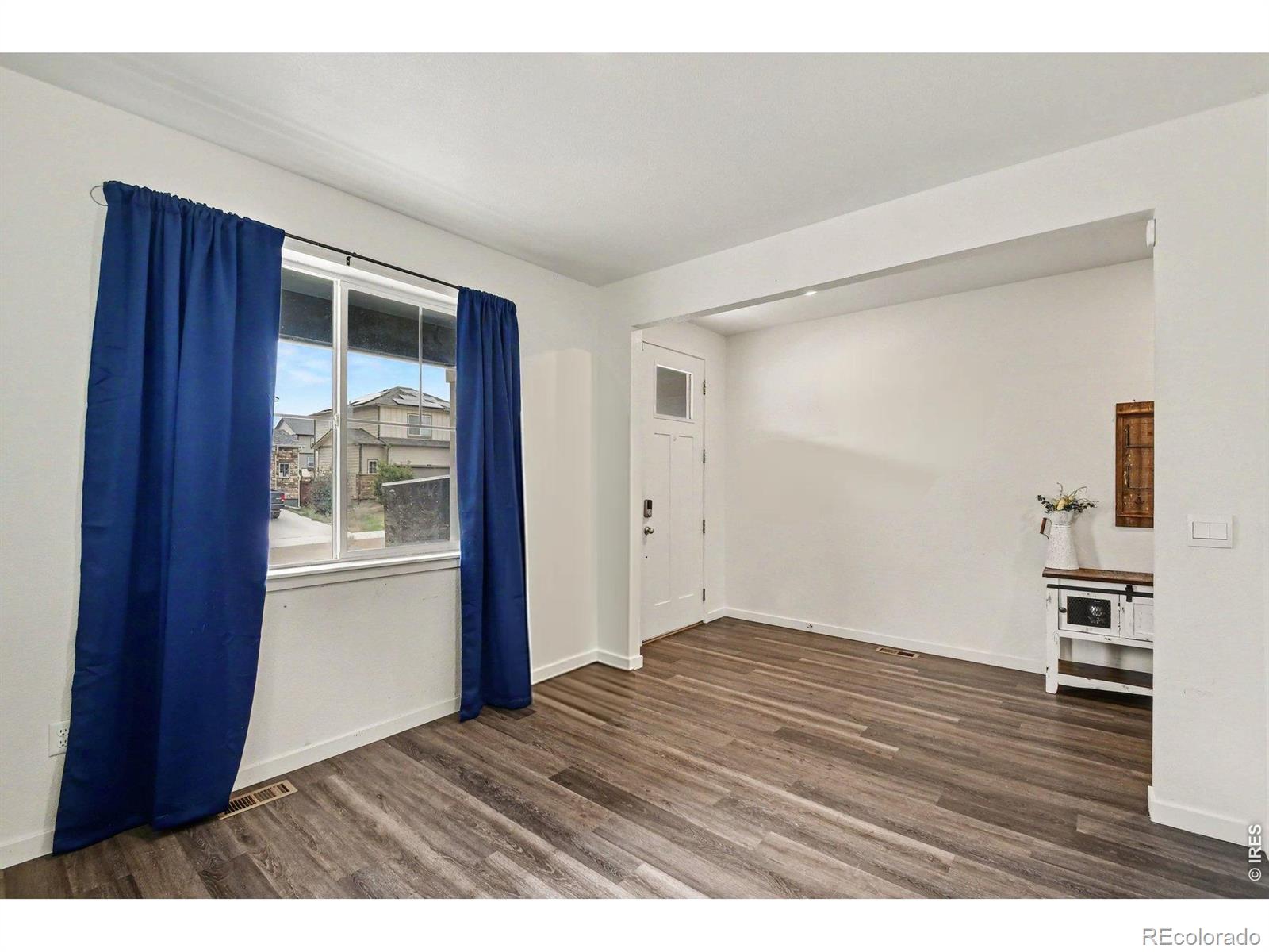 MLS Image #3 for 225  swallow road,johnstown, Colorado