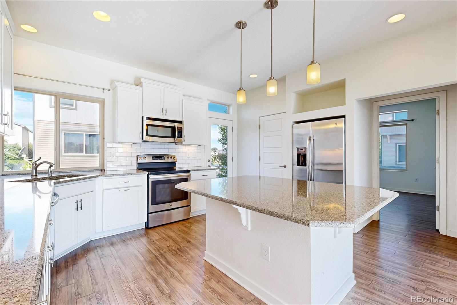 MLS Image #3 for 5038 n andes way,denver, Colorado