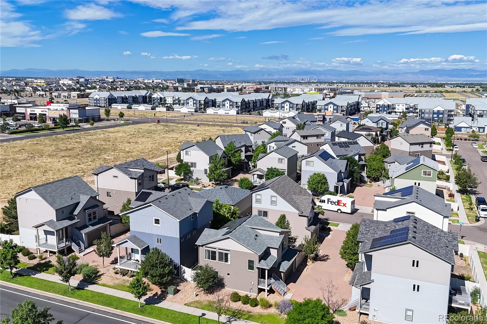 MLS Image #37 for 5038 n andes way,denver, Colorado