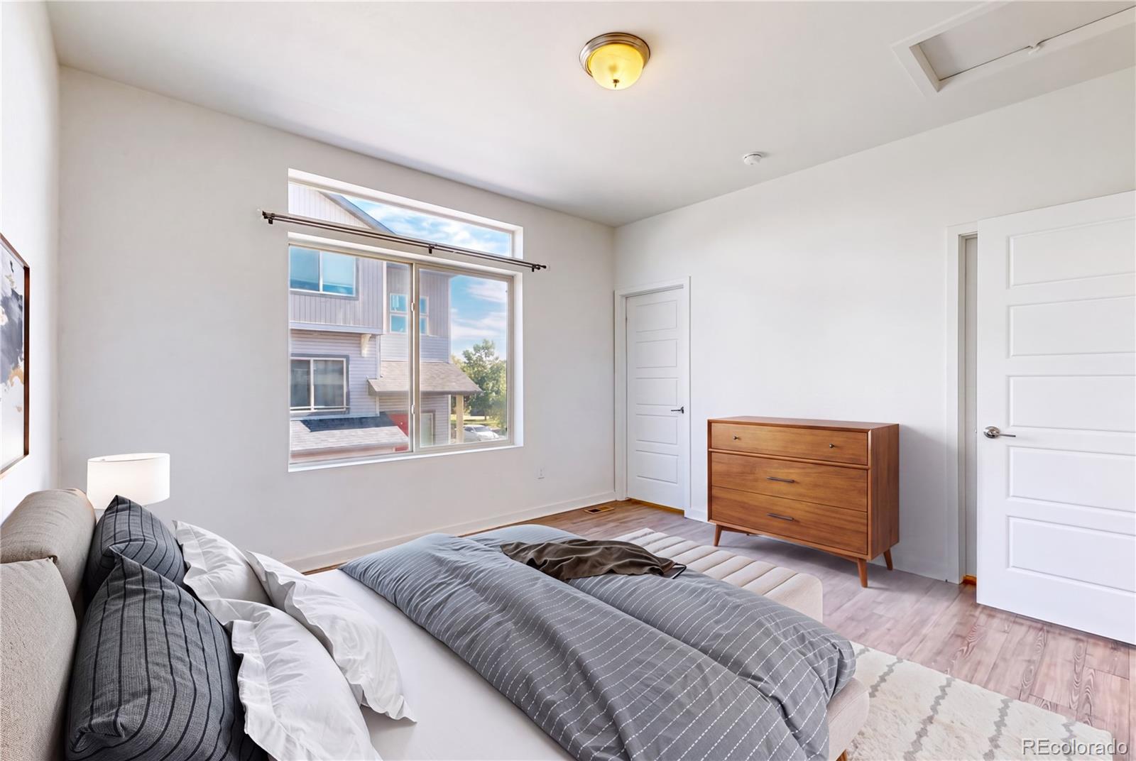 MLS Image #5 for 5038 n andes way,denver, Colorado