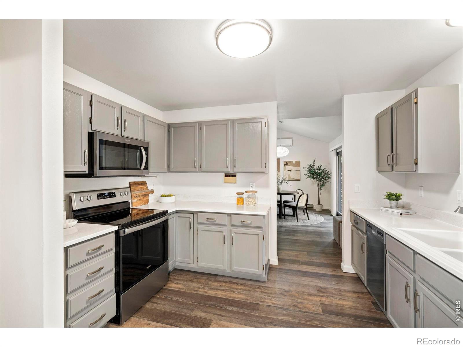 MLS Image #15 for 966  shire court,fort collins, Colorado