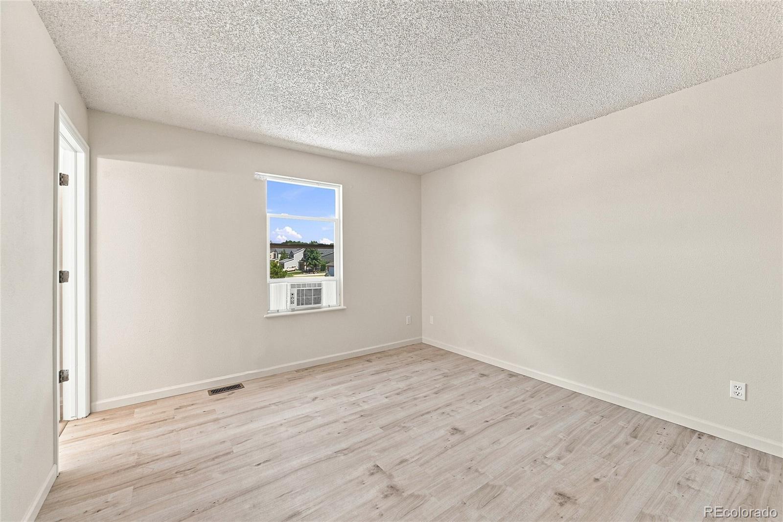 MLS Image #17 for 4385  basswood drive,colorado springs, Colorado