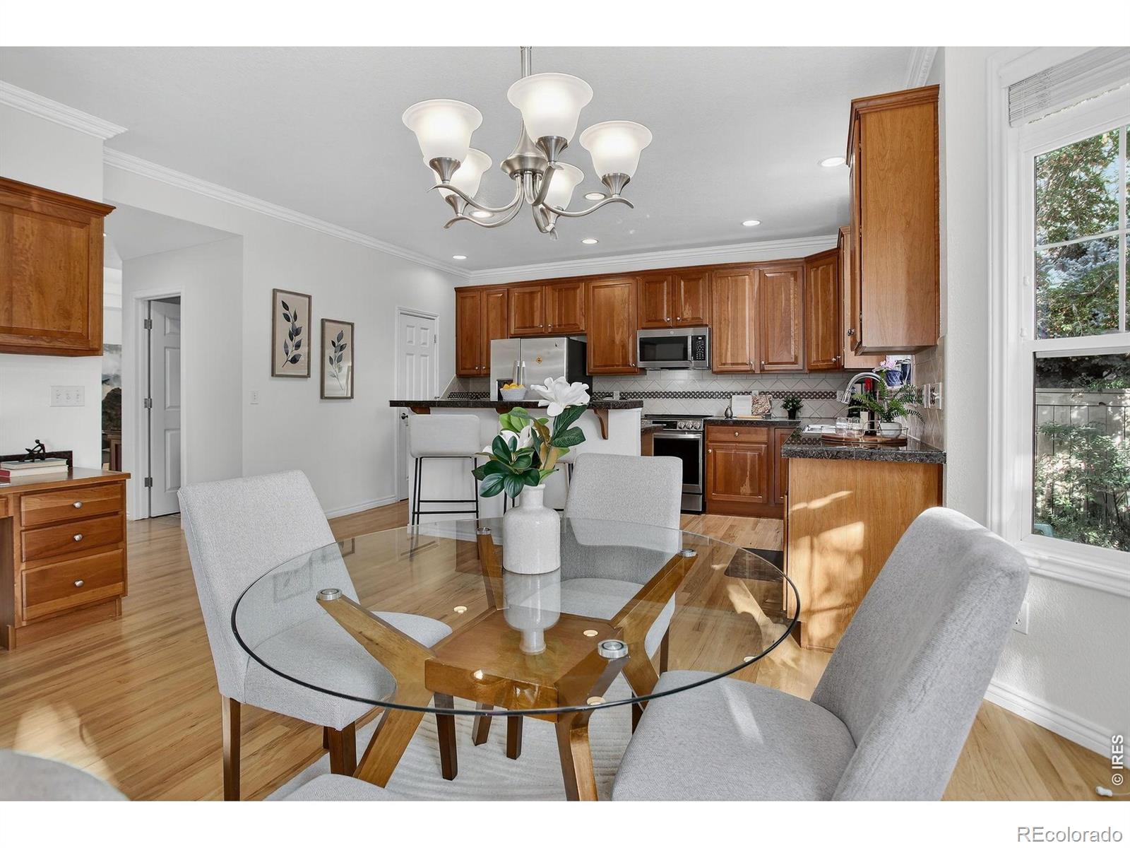 MLS Image #10 for 1095  terrace circle,boulder, Colorado