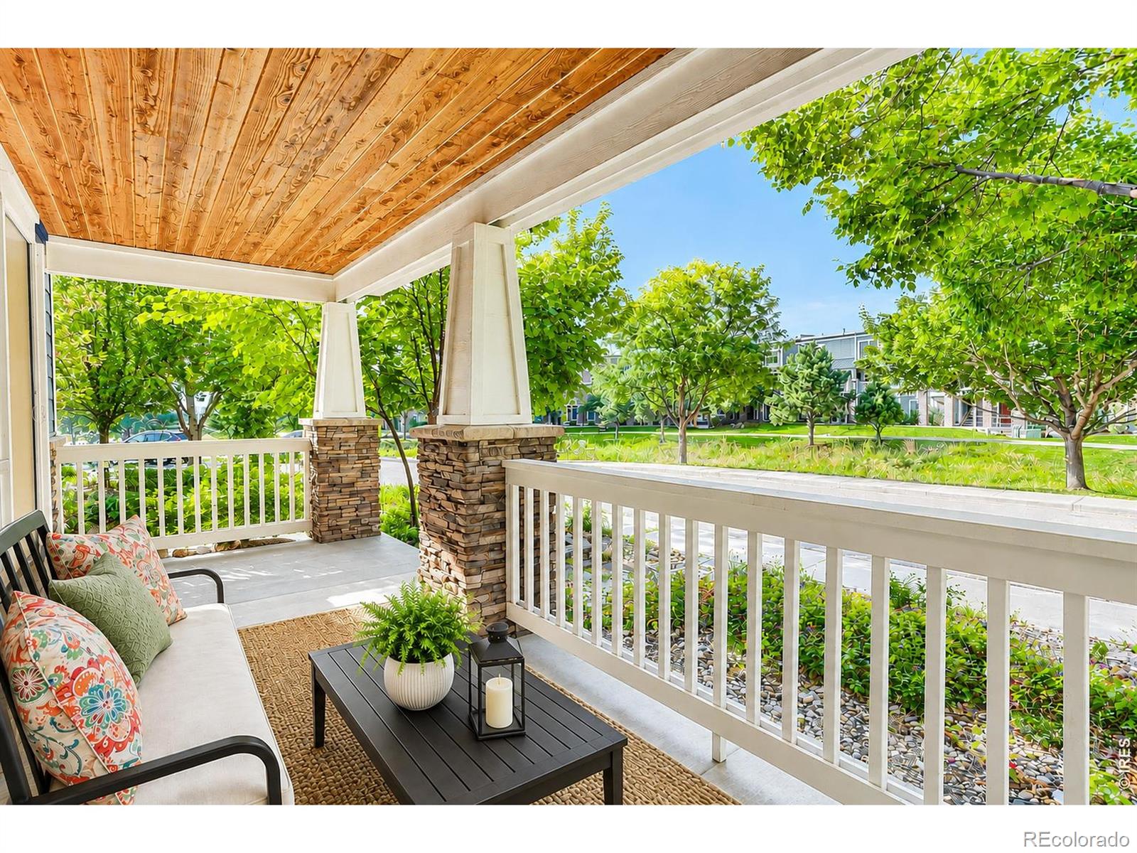 MLS Image #3 for 1095  terrace circle,boulder, Colorado