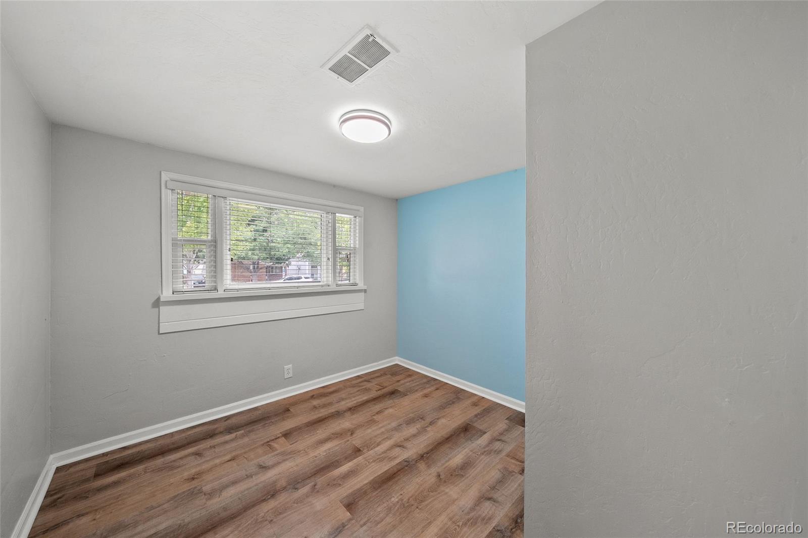 MLS Image #20 for 4676 s lincoln street,englewood, Colorado