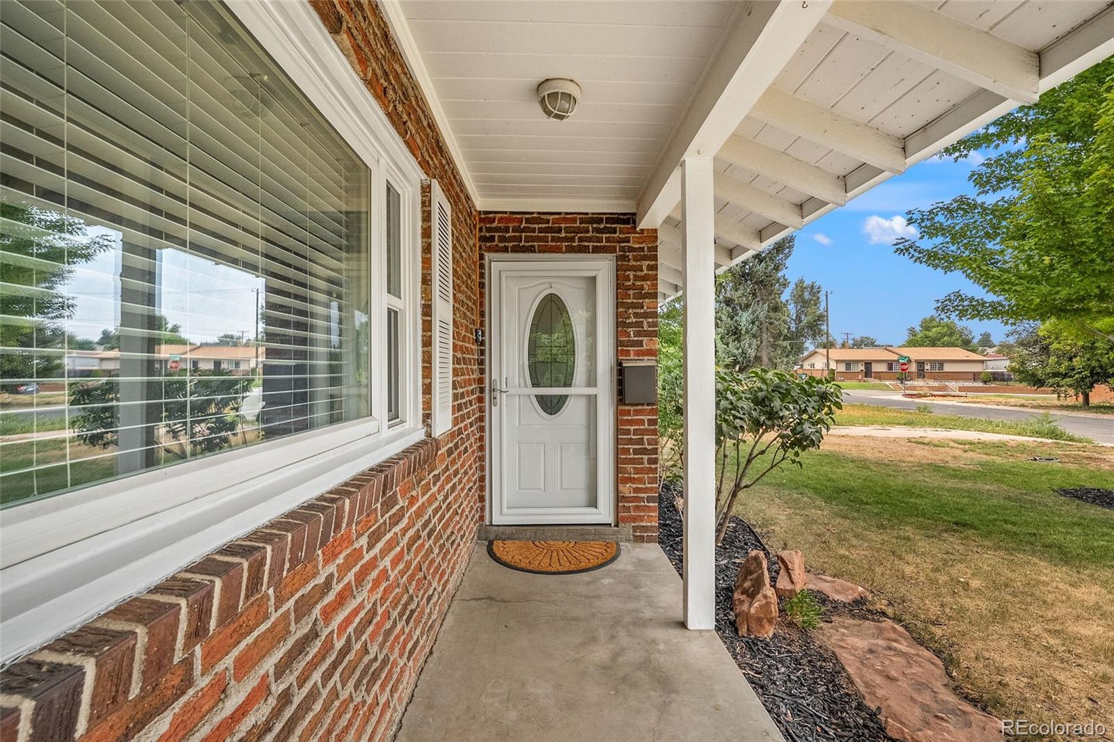 MLS Image #29 for 4676 s lincoln street,englewood, Colorado