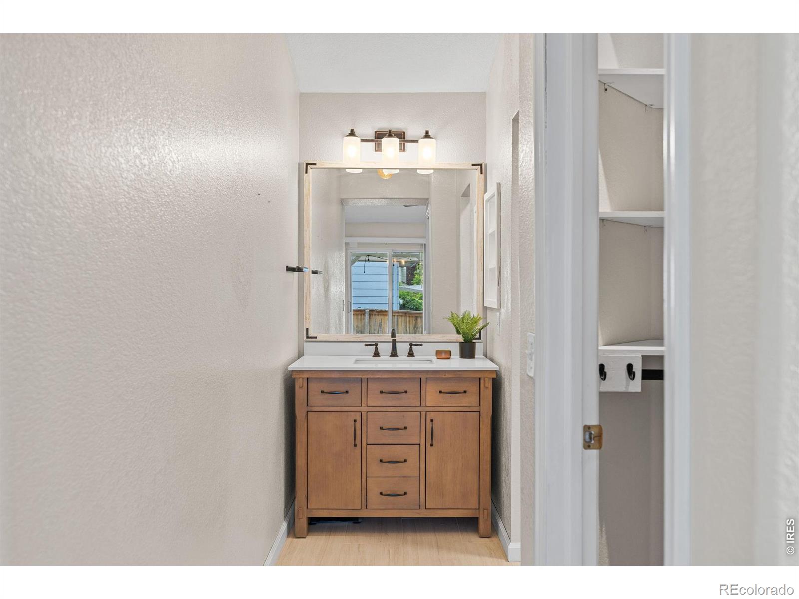 MLS Image #20 for 9712  queenscliffe drive,highlands ranch, Colorado