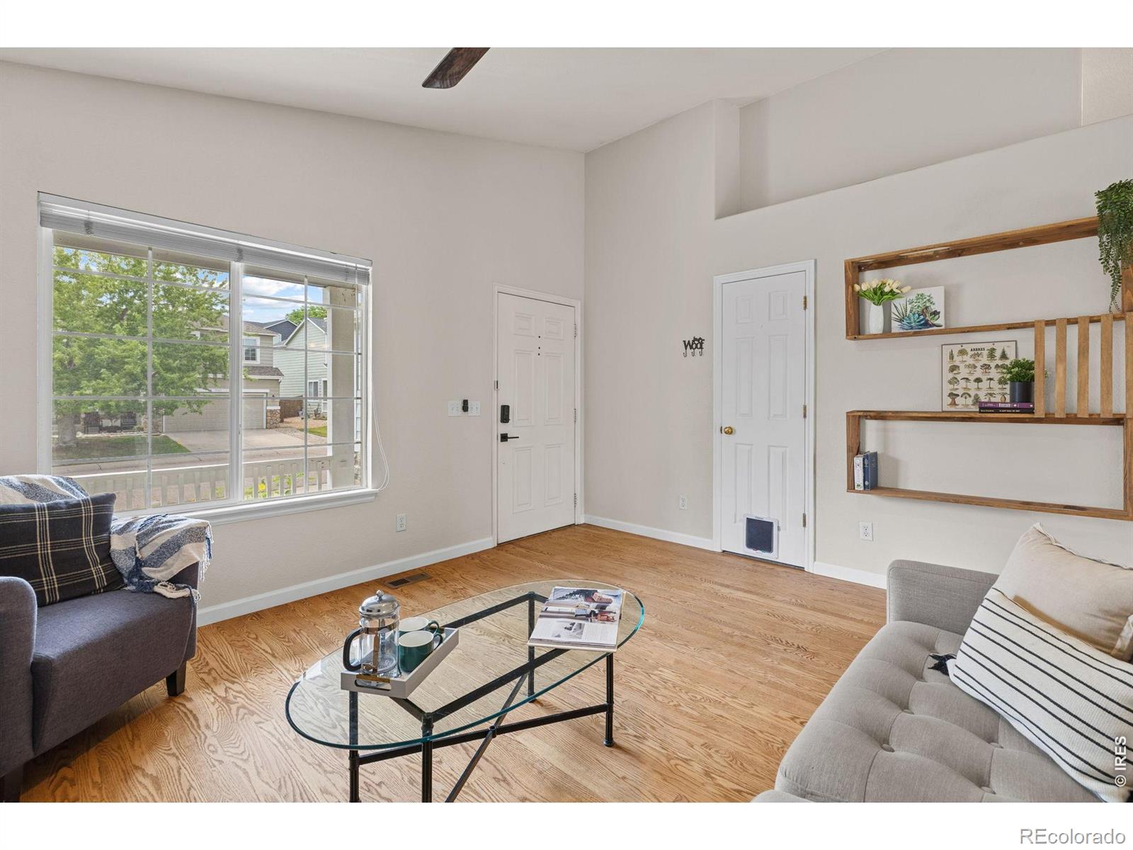 MLS Image #5 for 9712  queenscliffe drive,highlands ranch, Colorado