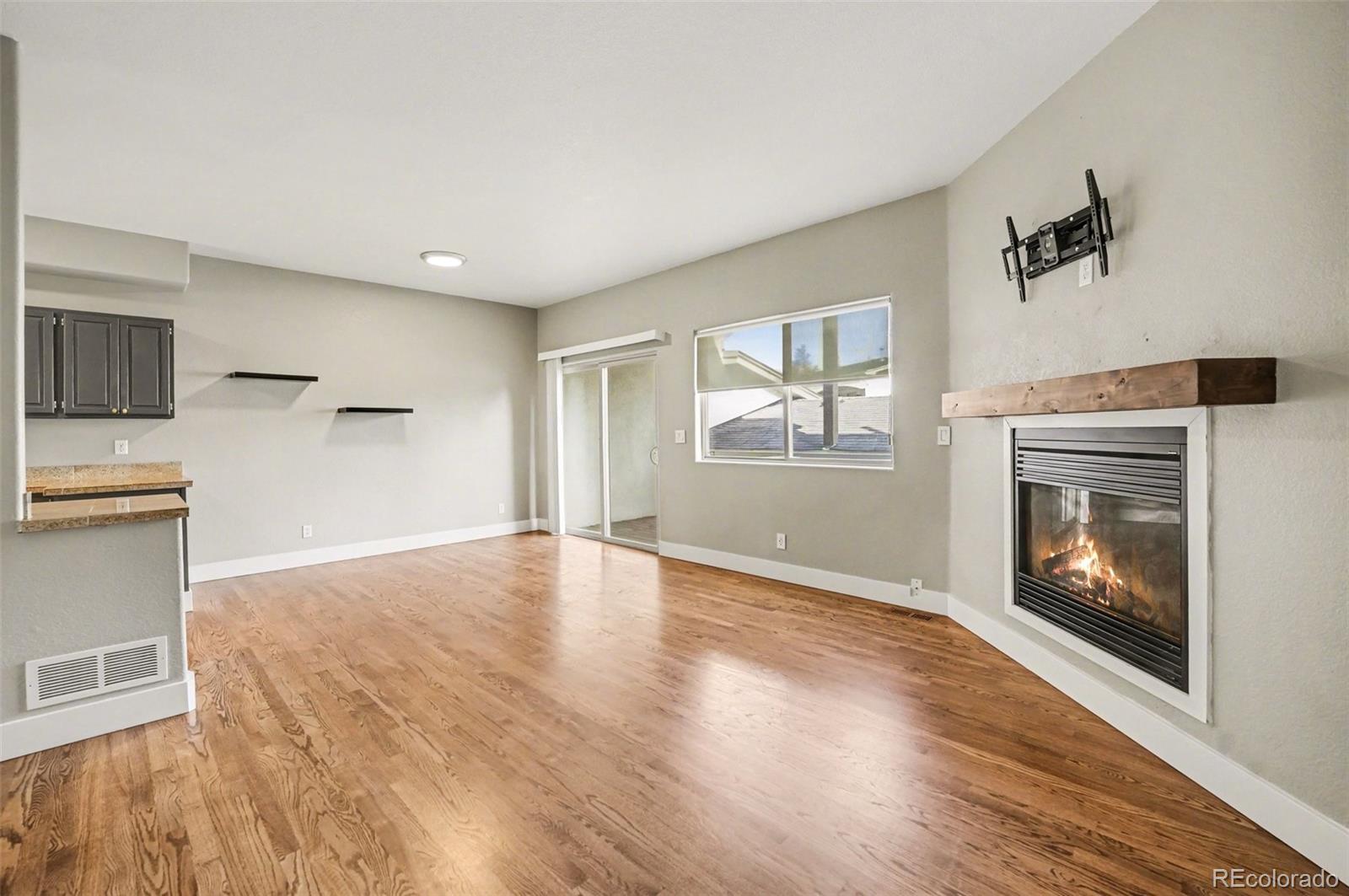 MLS Image #3 for 723  elm circle,golden, Colorado